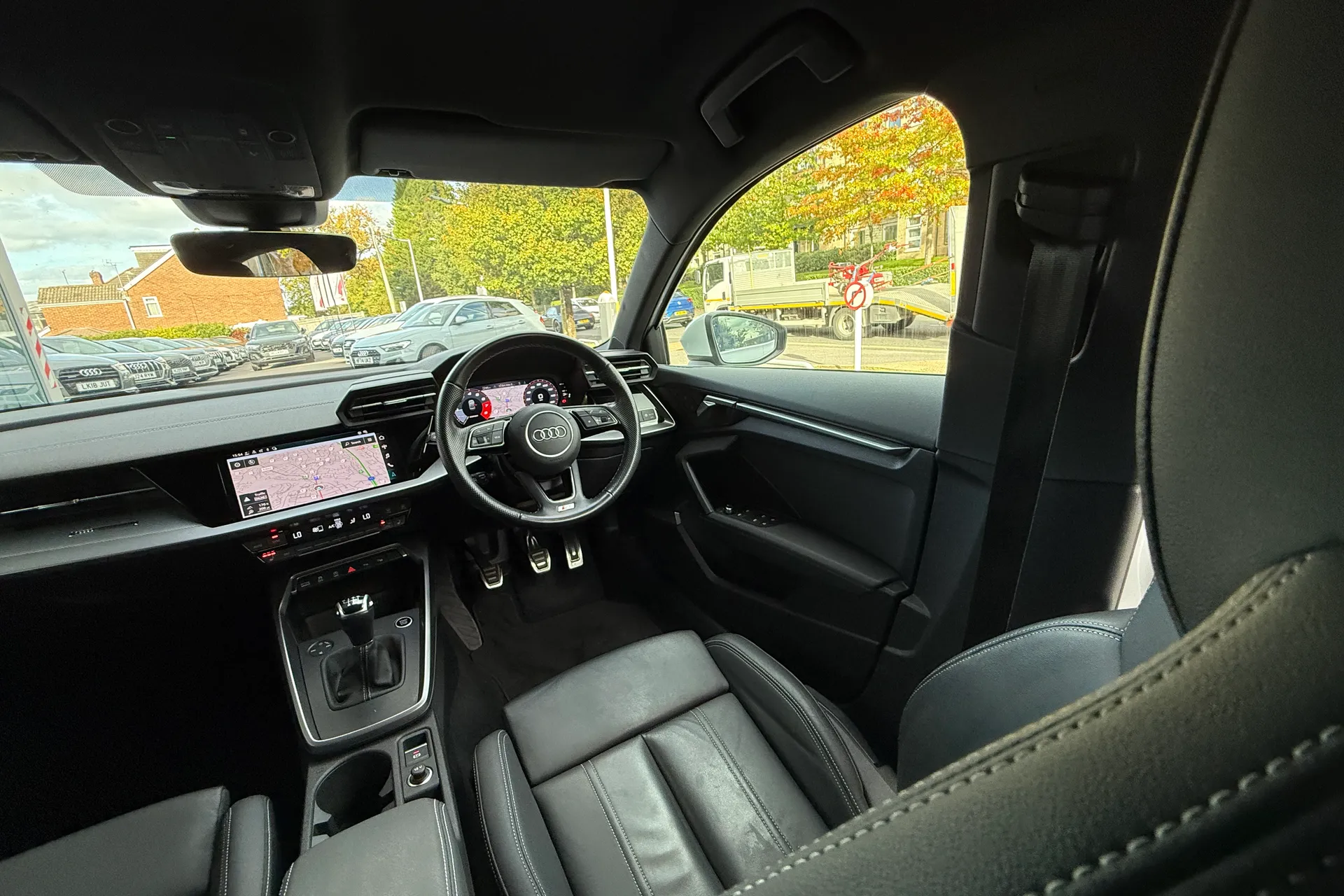 Audi A3 thumbnail image number 37