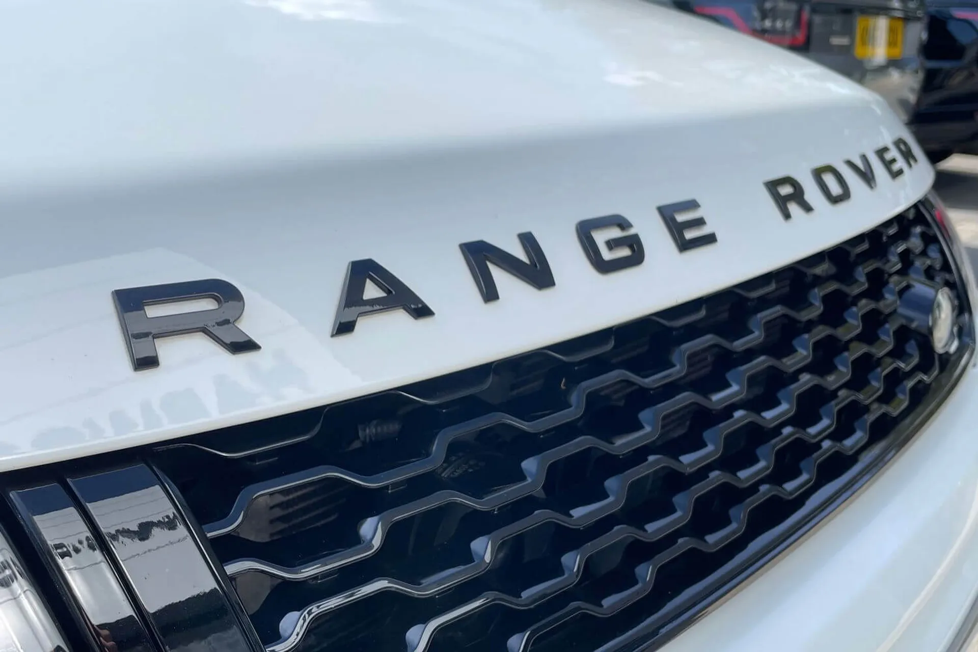 LAND ROVER RANGE ROVER EVOQUE thumbnail image number 28