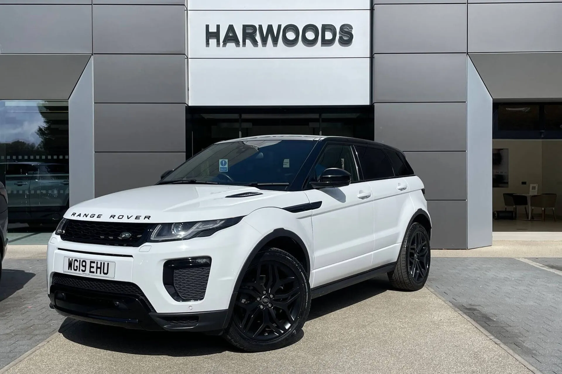 LAND ROVER RANGE ROVER EVOQUE thumbnail image number 26