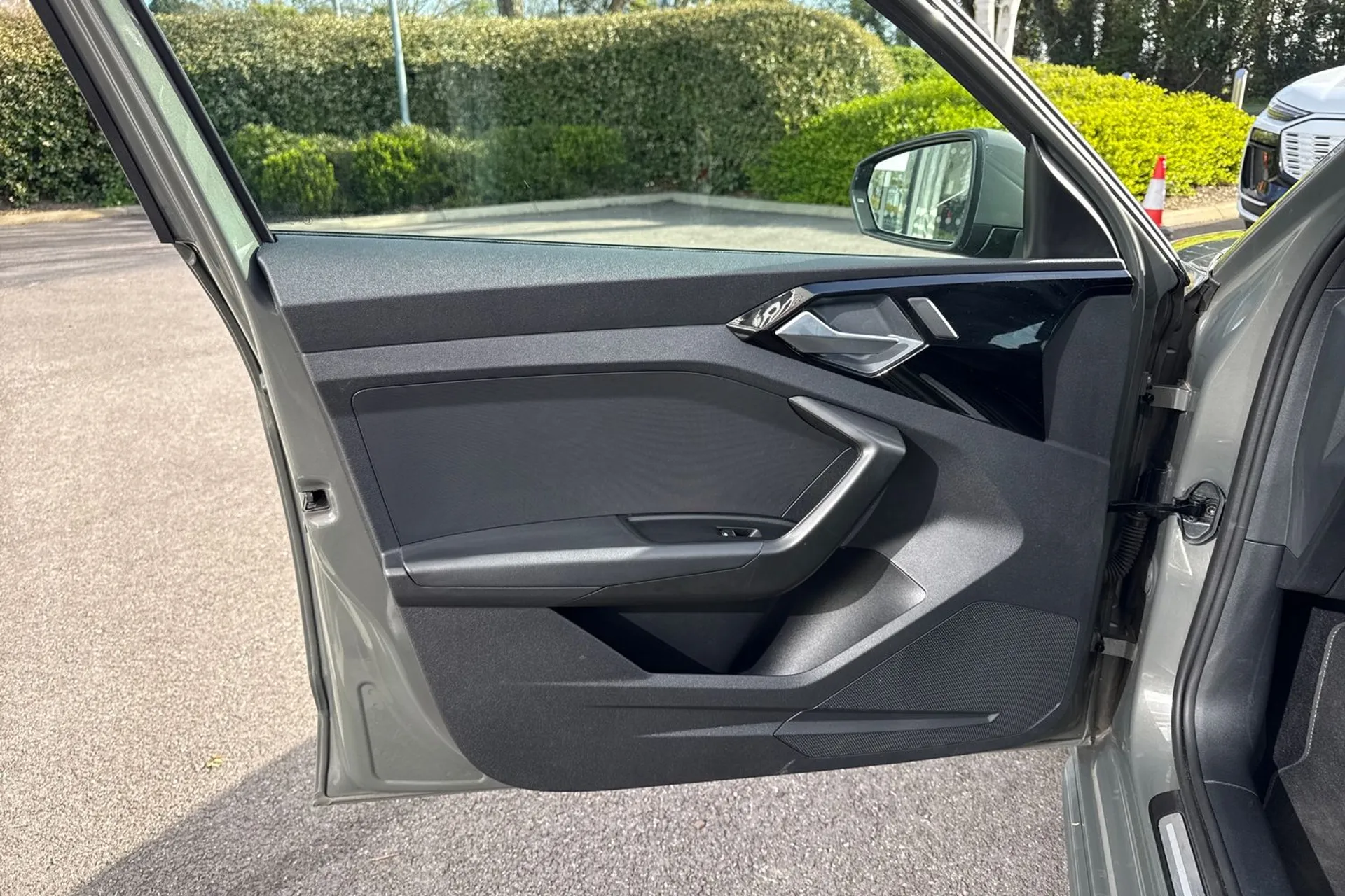 Audi A1 thumbnail image number 40