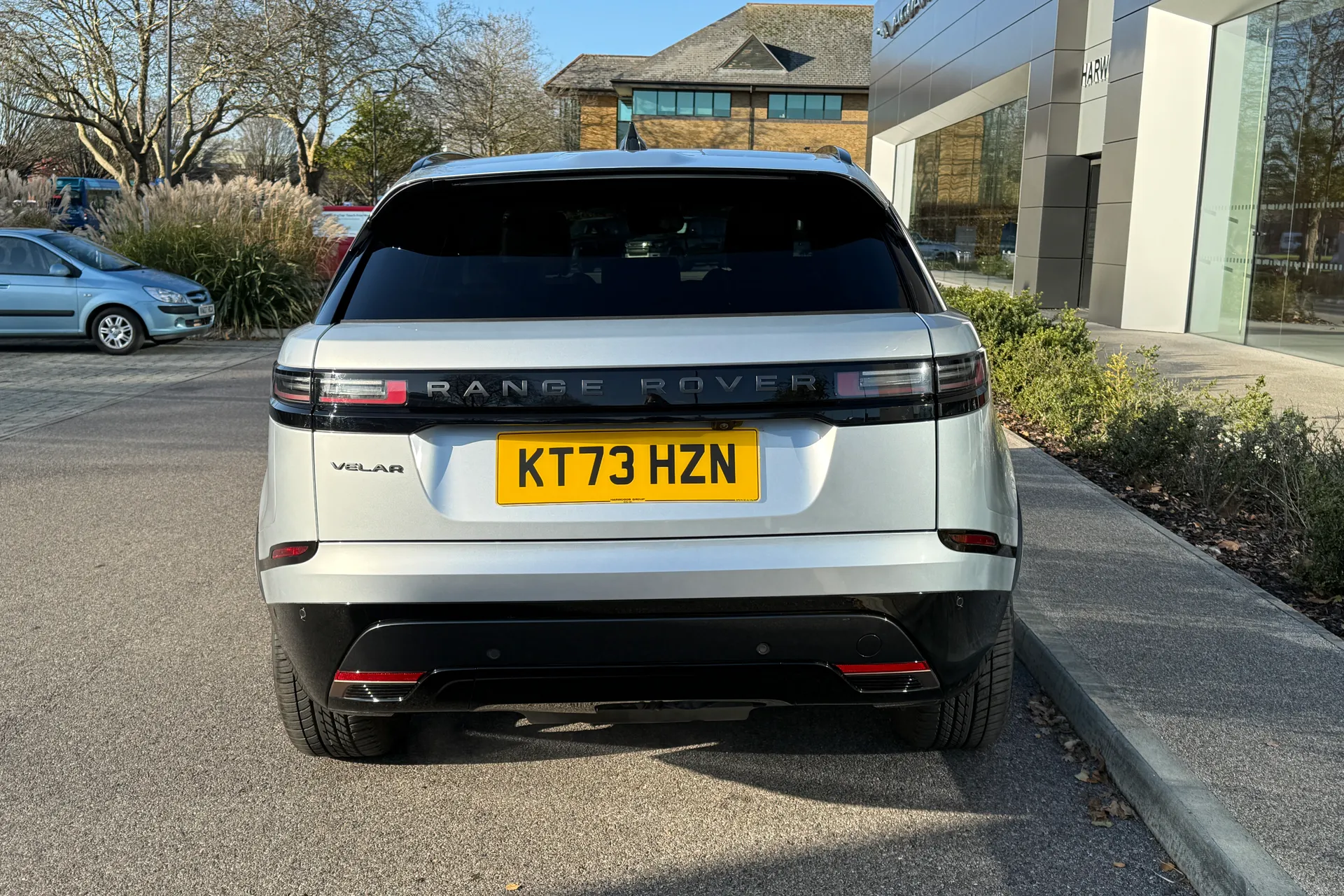 LAND ROVER RANGE ROVER VELAR thumbnail image number 14