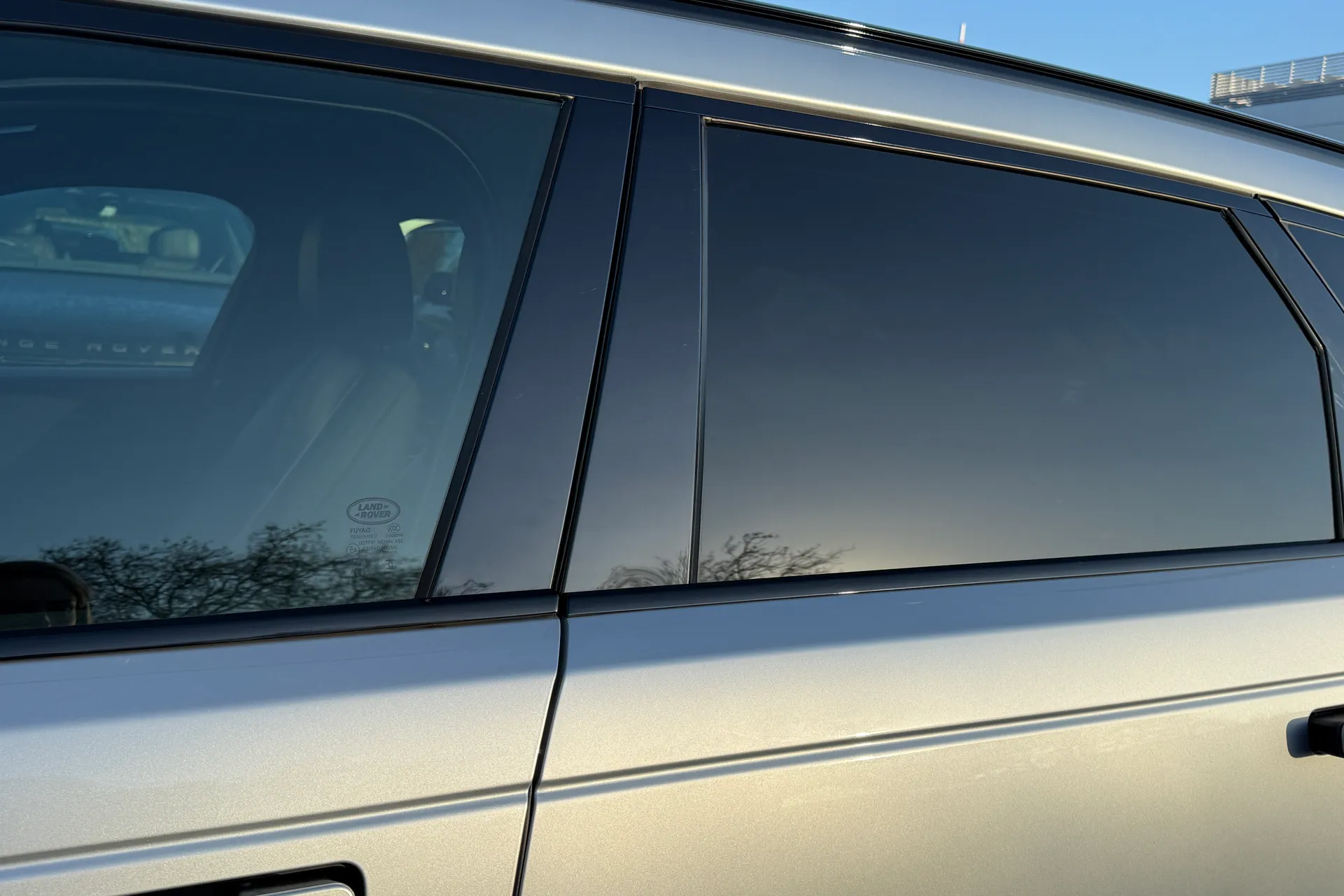 LAND ROVER RANGE ROVER VELAR thumbnail image number 22