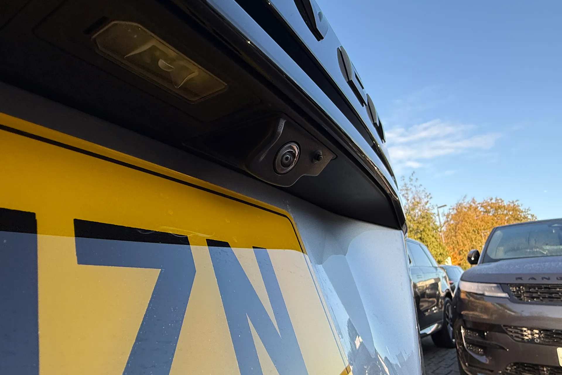 LAND ROVER RANGE ROVER VELAR thumbnail image number 28