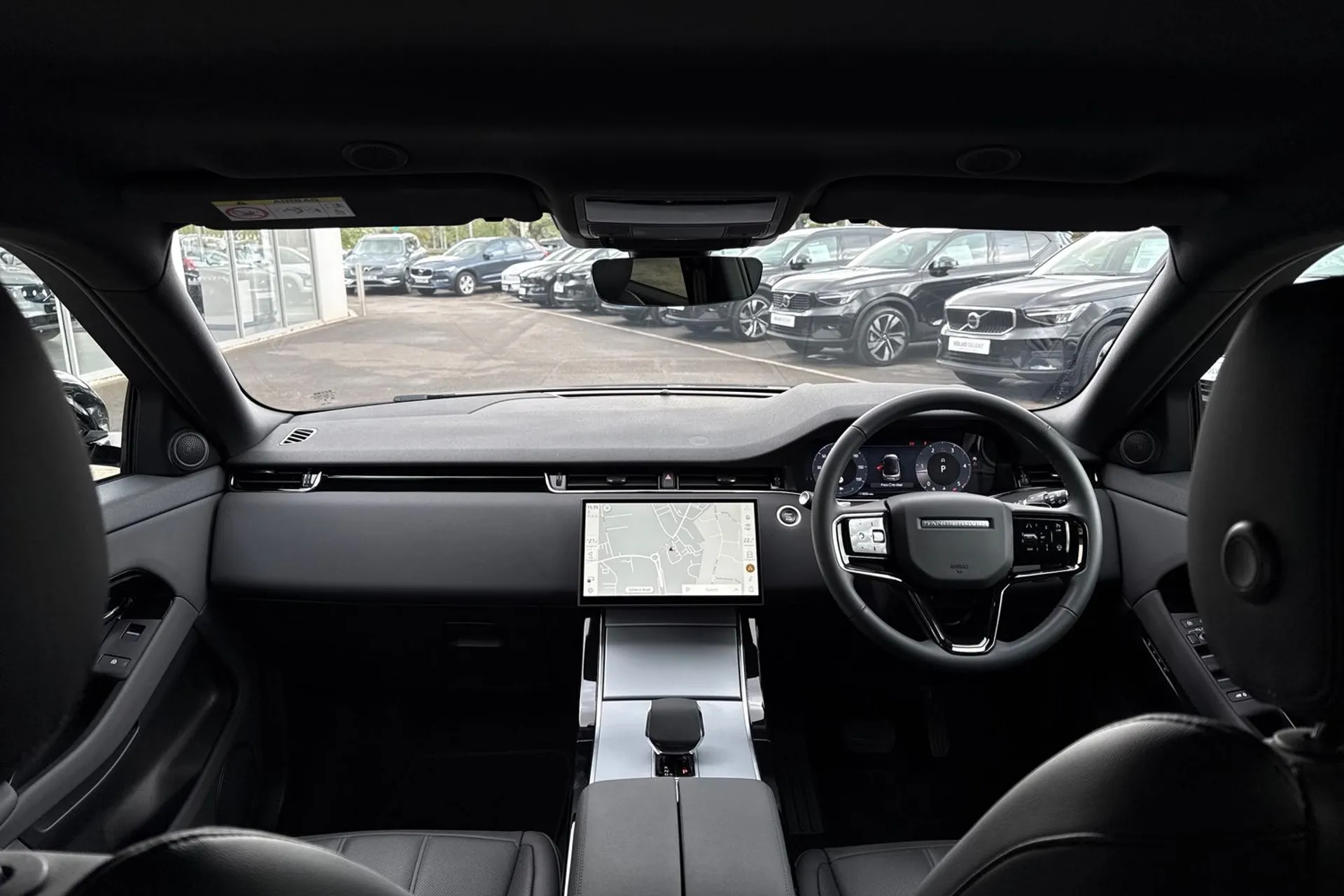 LAND ROVER RANGE ROVER EVOQUE thumbnail image number 3