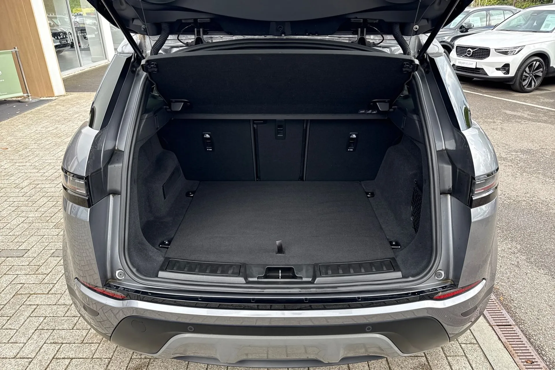 LAND ROVER RANGE ROVER EVOQUE thumbnail image number 19