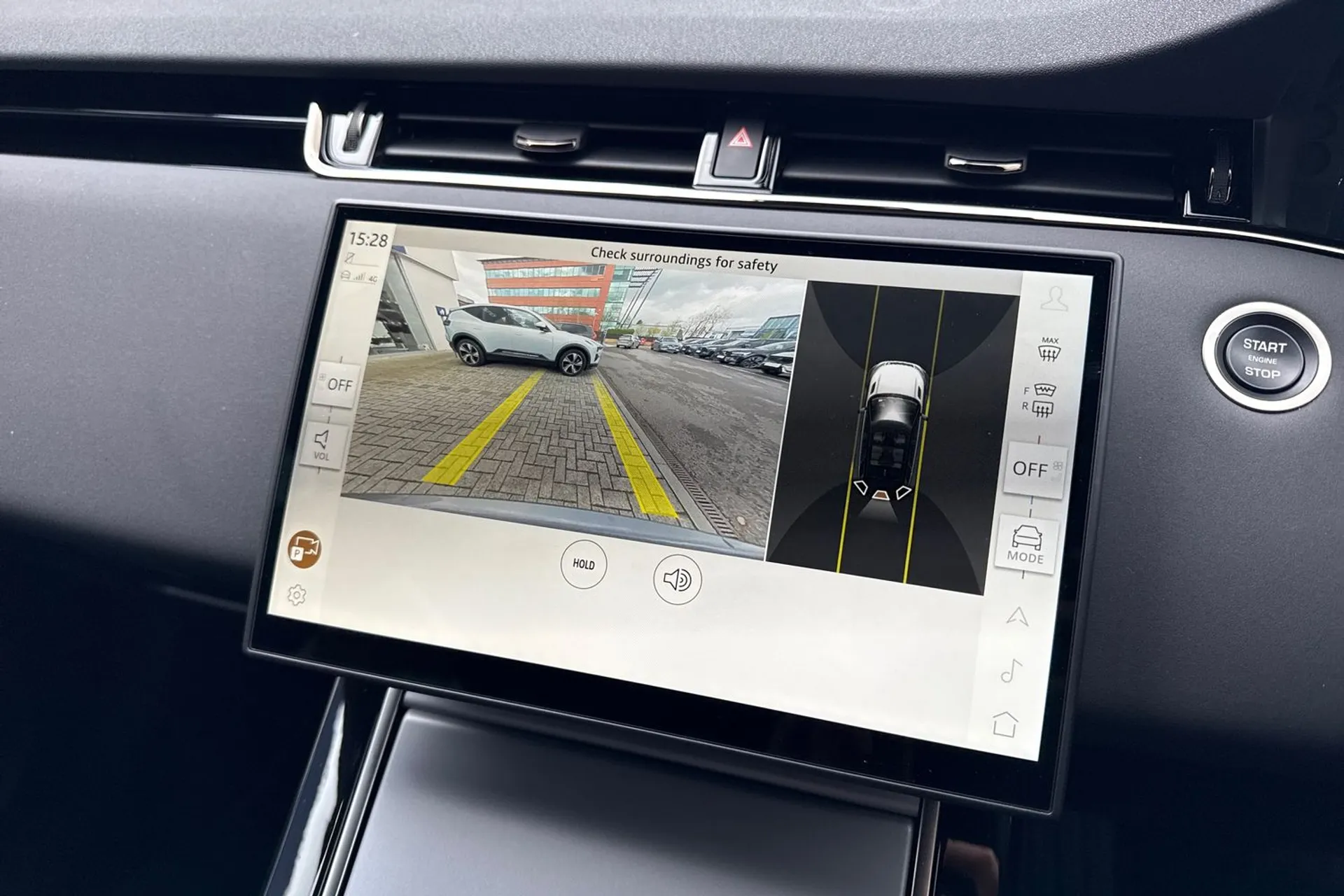 LAND ROVER RANGE ROVER EVOQUE thumbnail image number 4