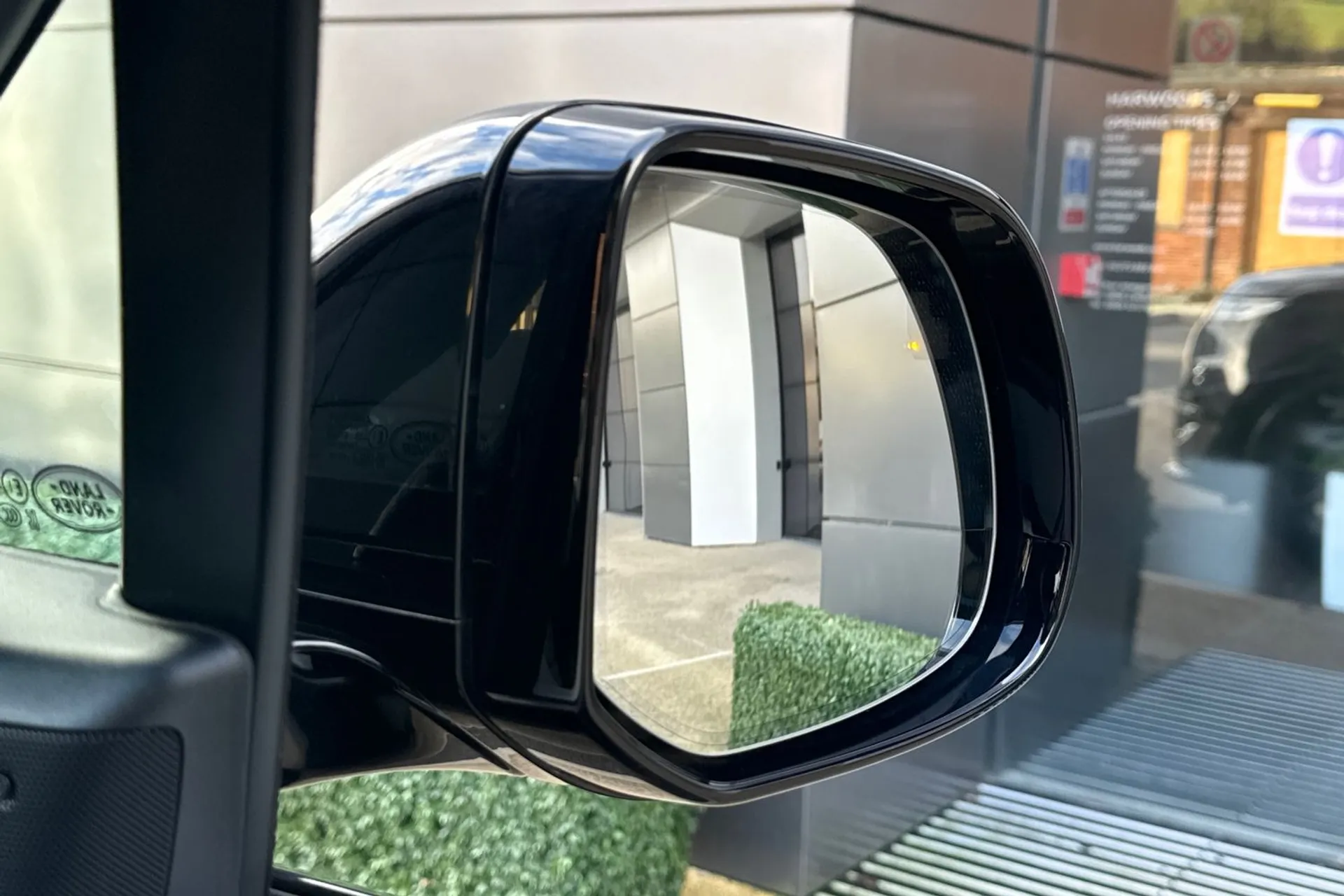 LAND ROVER RANGE ROVER SPORT thumbnail image number 14