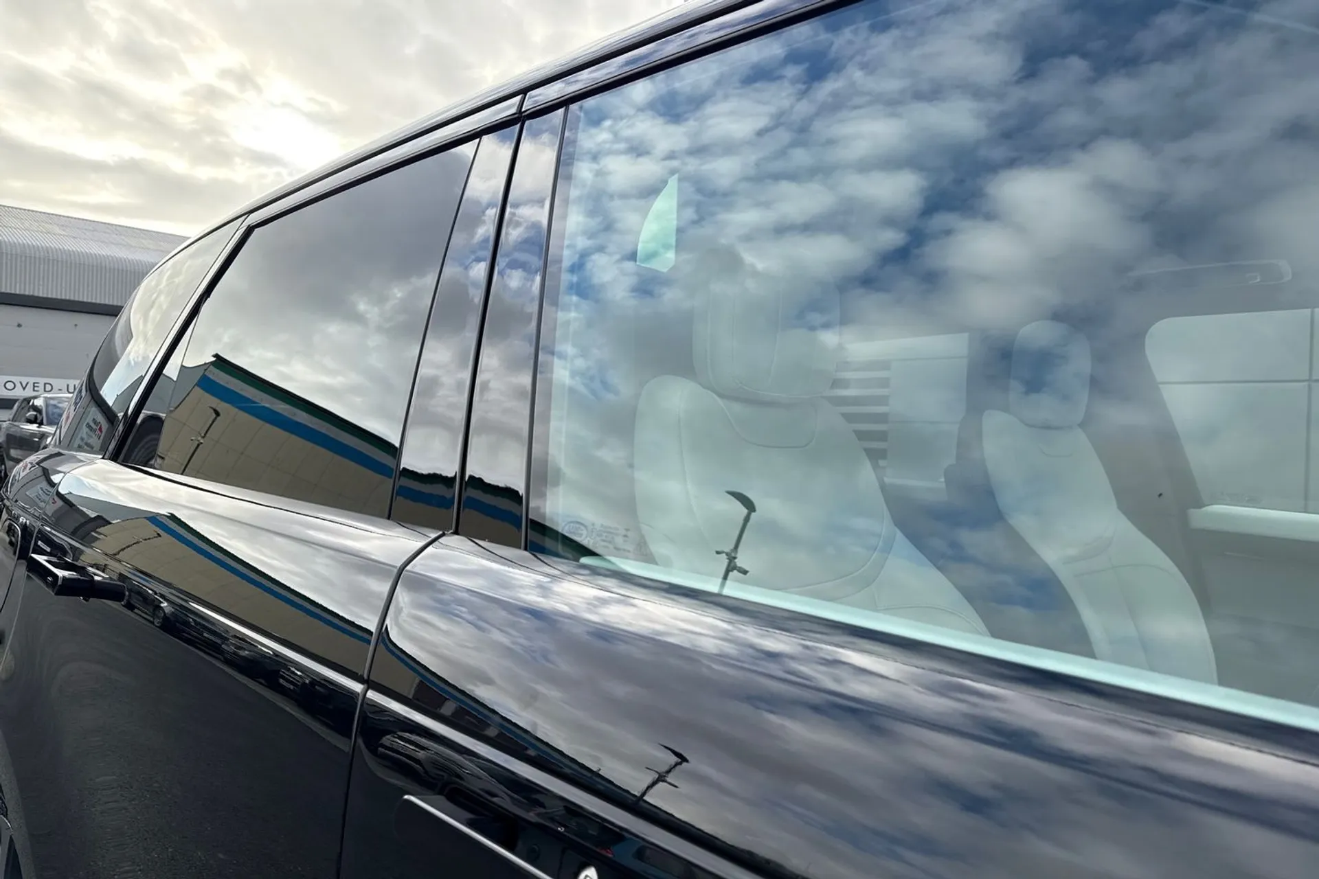 LAND ROVER RANGE ROVER SPORT thumbnail image number 24