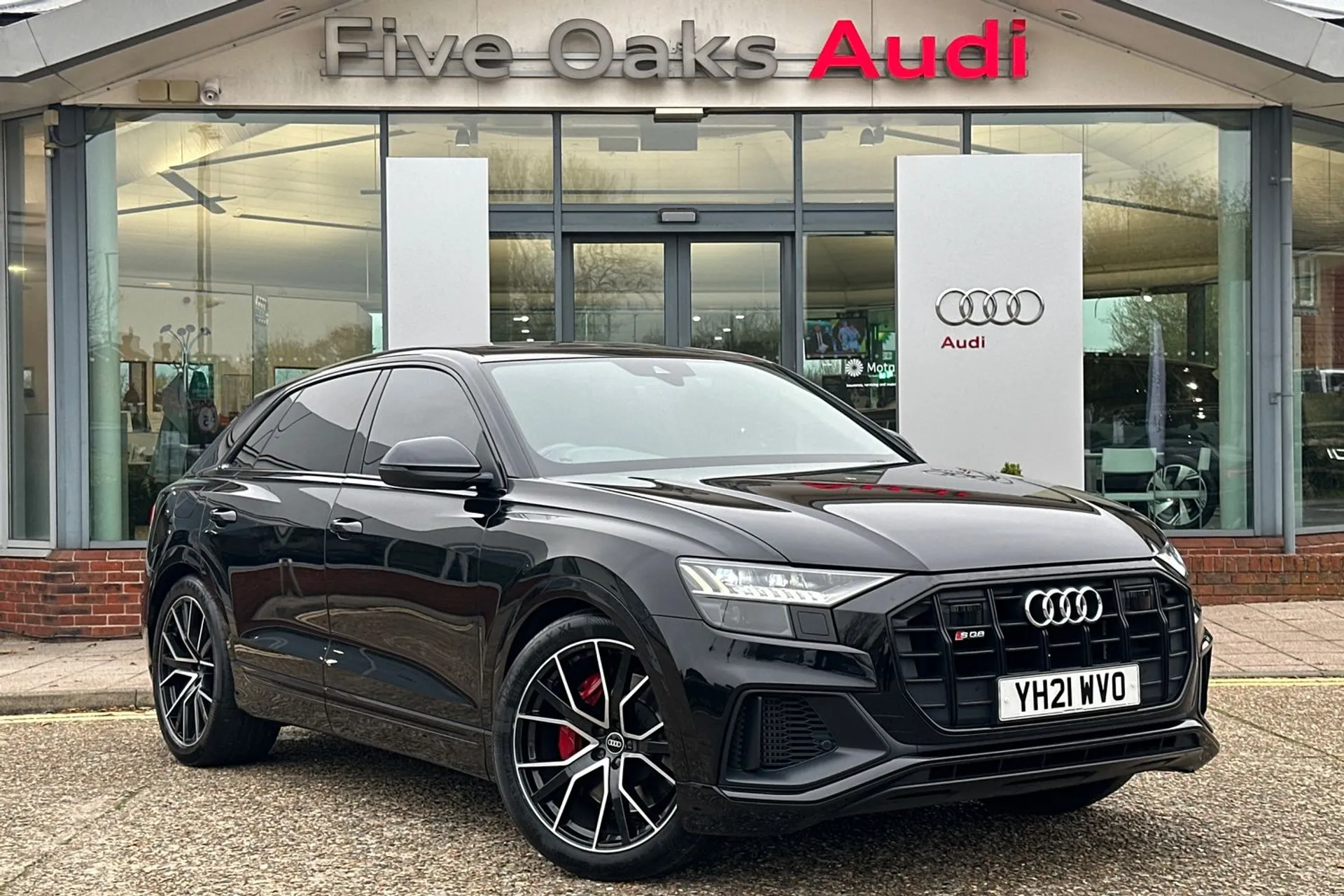 Audi Q8 focused image