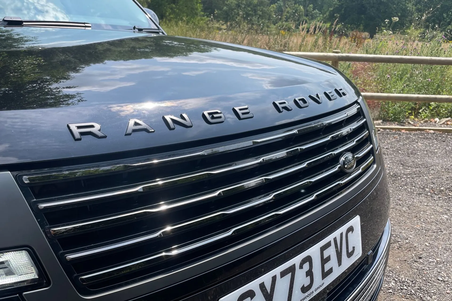 LAND ROVER RANGE ROVER thumbnail image number 40