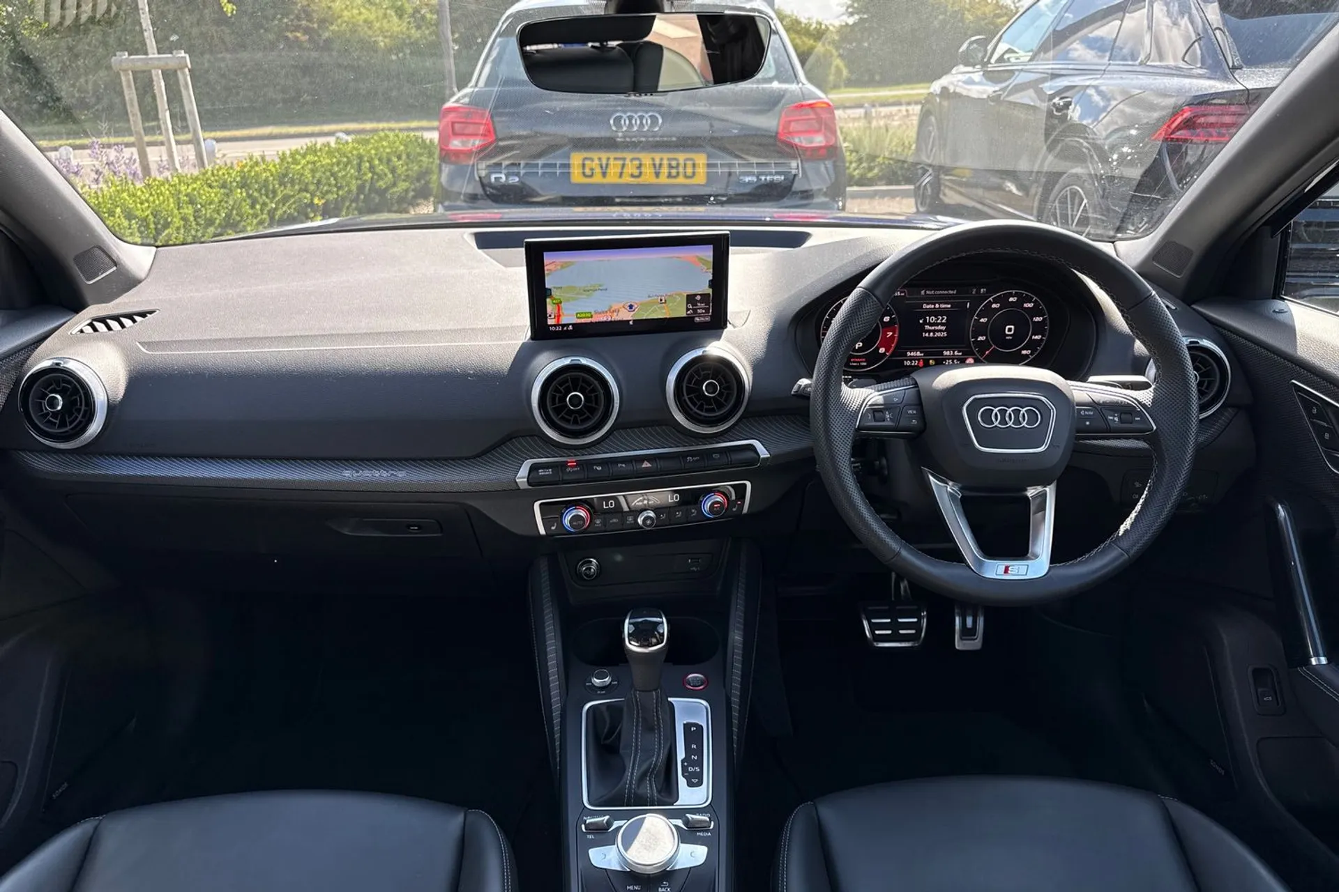 Audi Q2 thumbnail image number 3