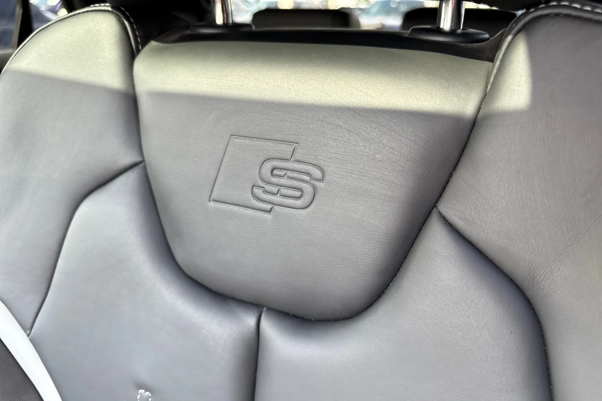 Audi Q2 thumbnail image number 53