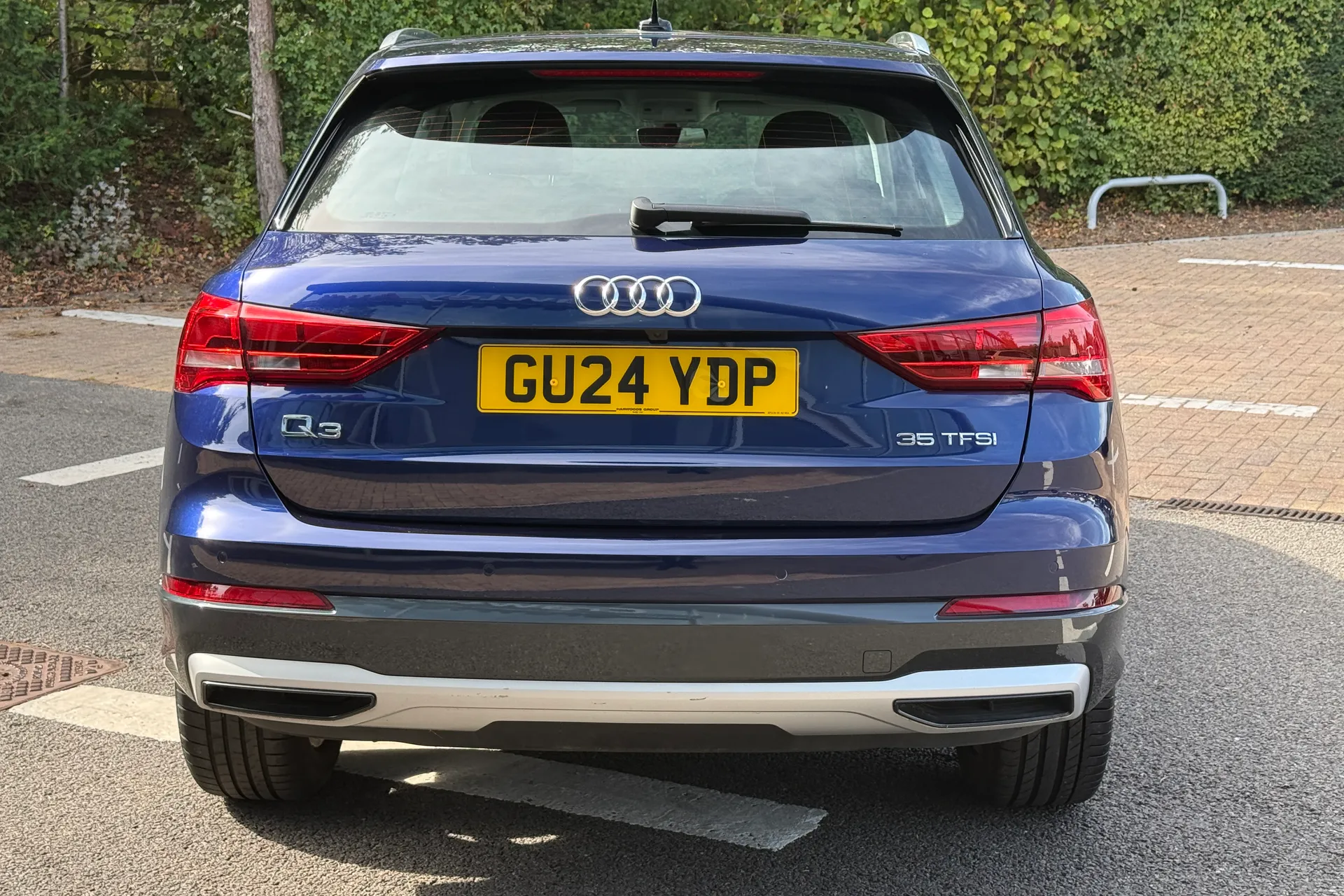 Audi Q3 thumbnail image number 40