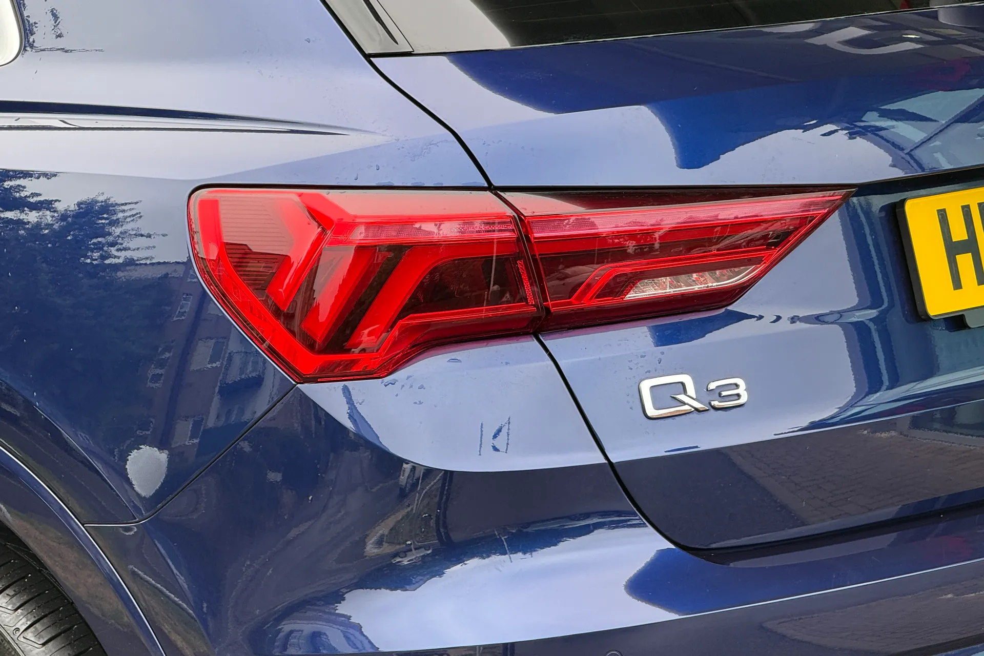 Audi Q3 thumbnail image number 47
