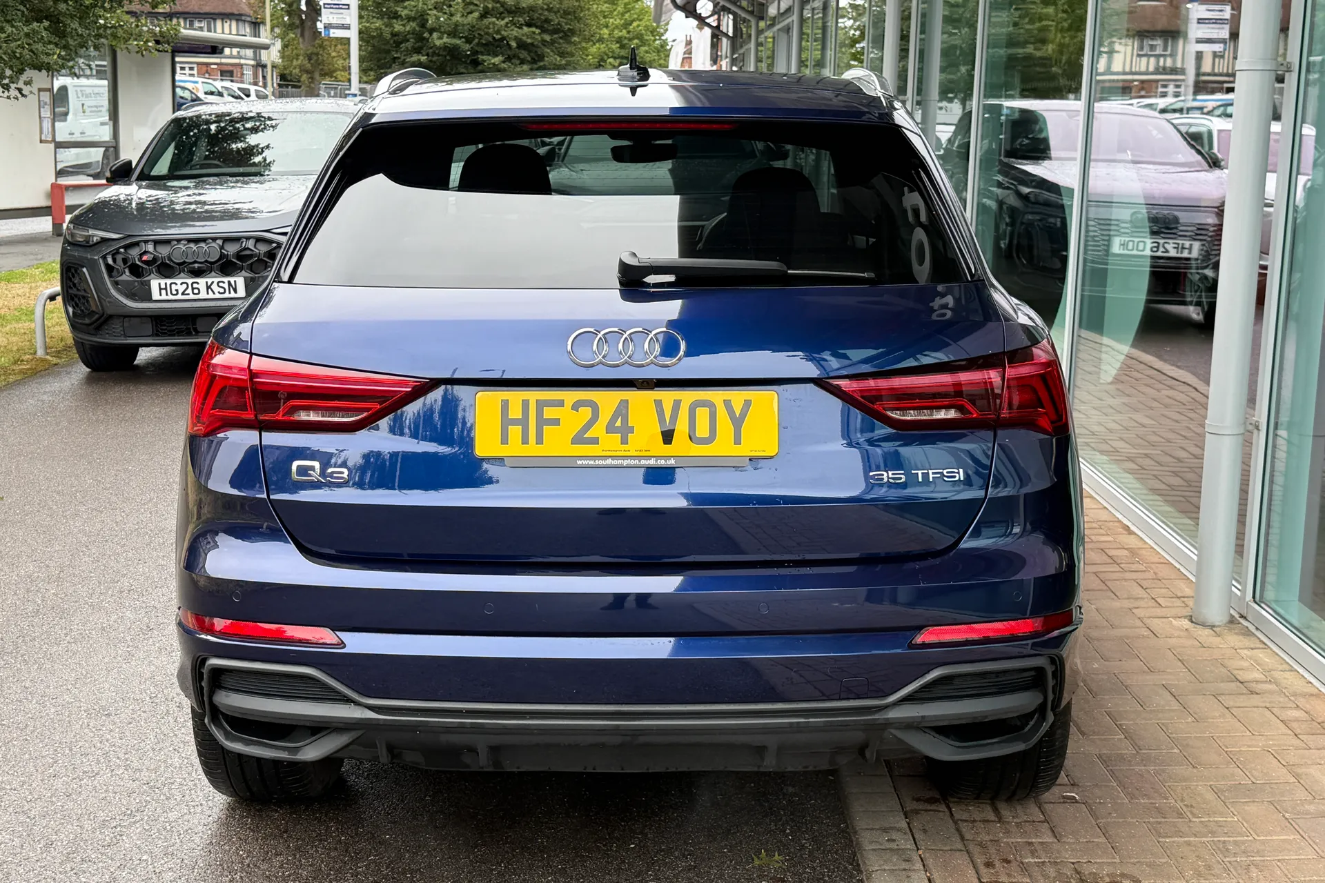 Audi Q3 thumbnail image number 46