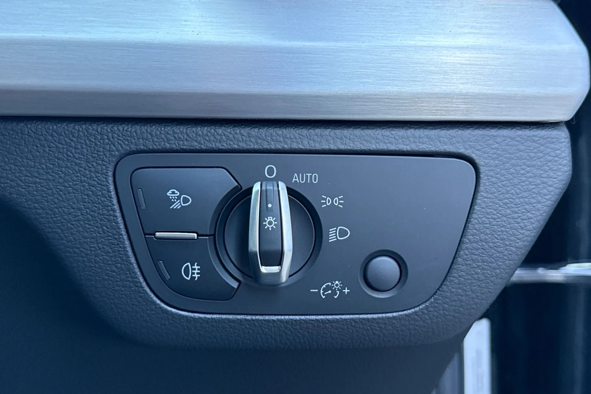 Audi Q5 thumbnail image number 51