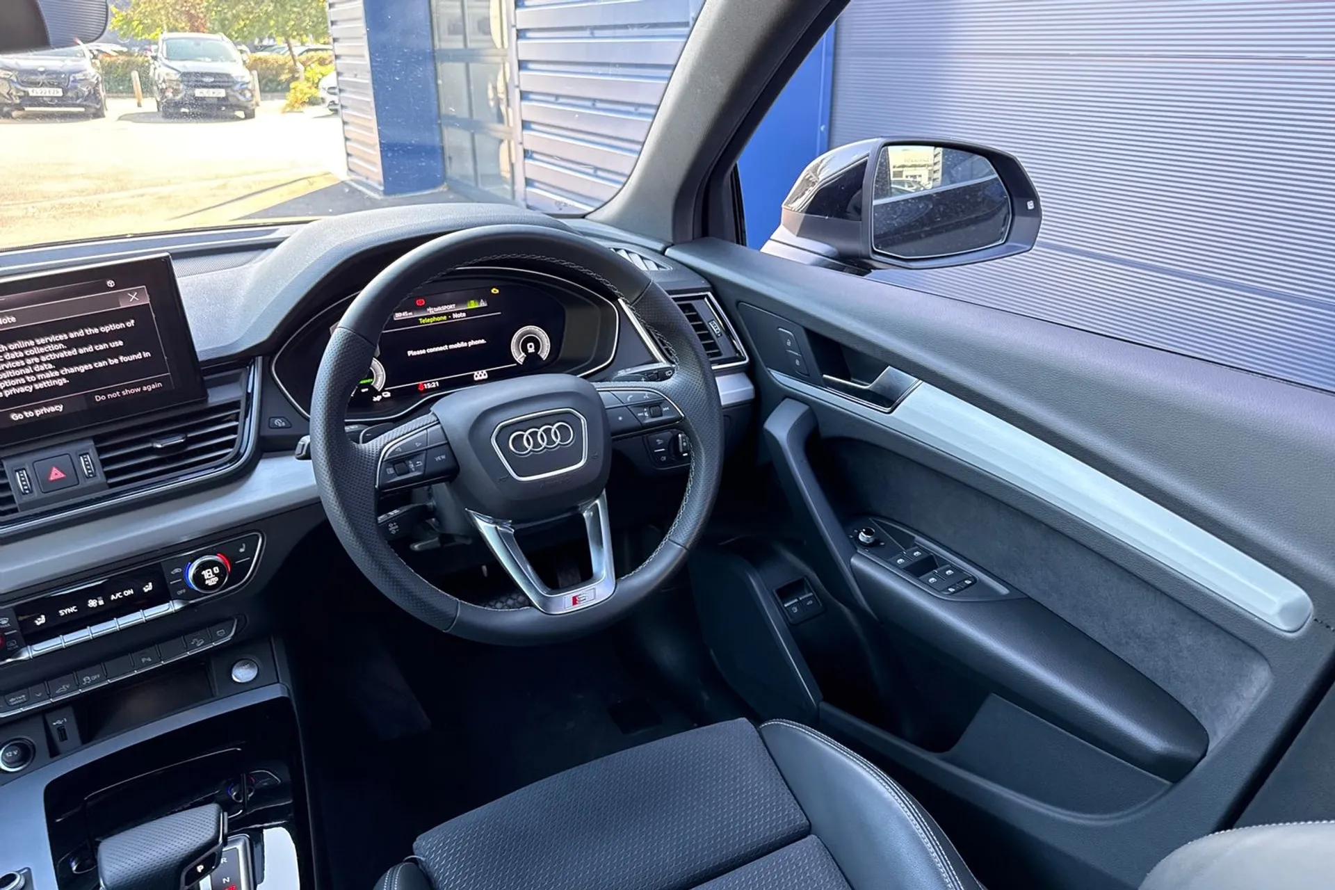 Audi Q5 thumbnail image number 37