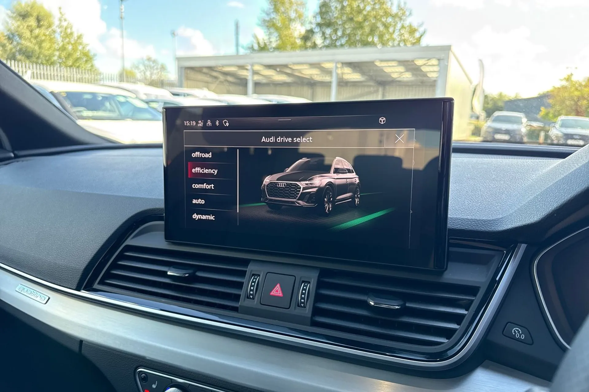 Audi Q5 thumbnail image number 42