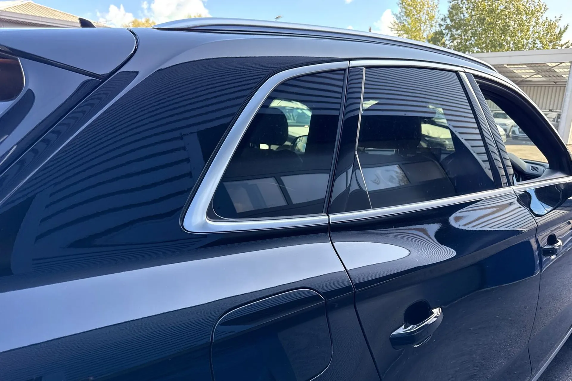 Audi Q5 thumbnail image number 13