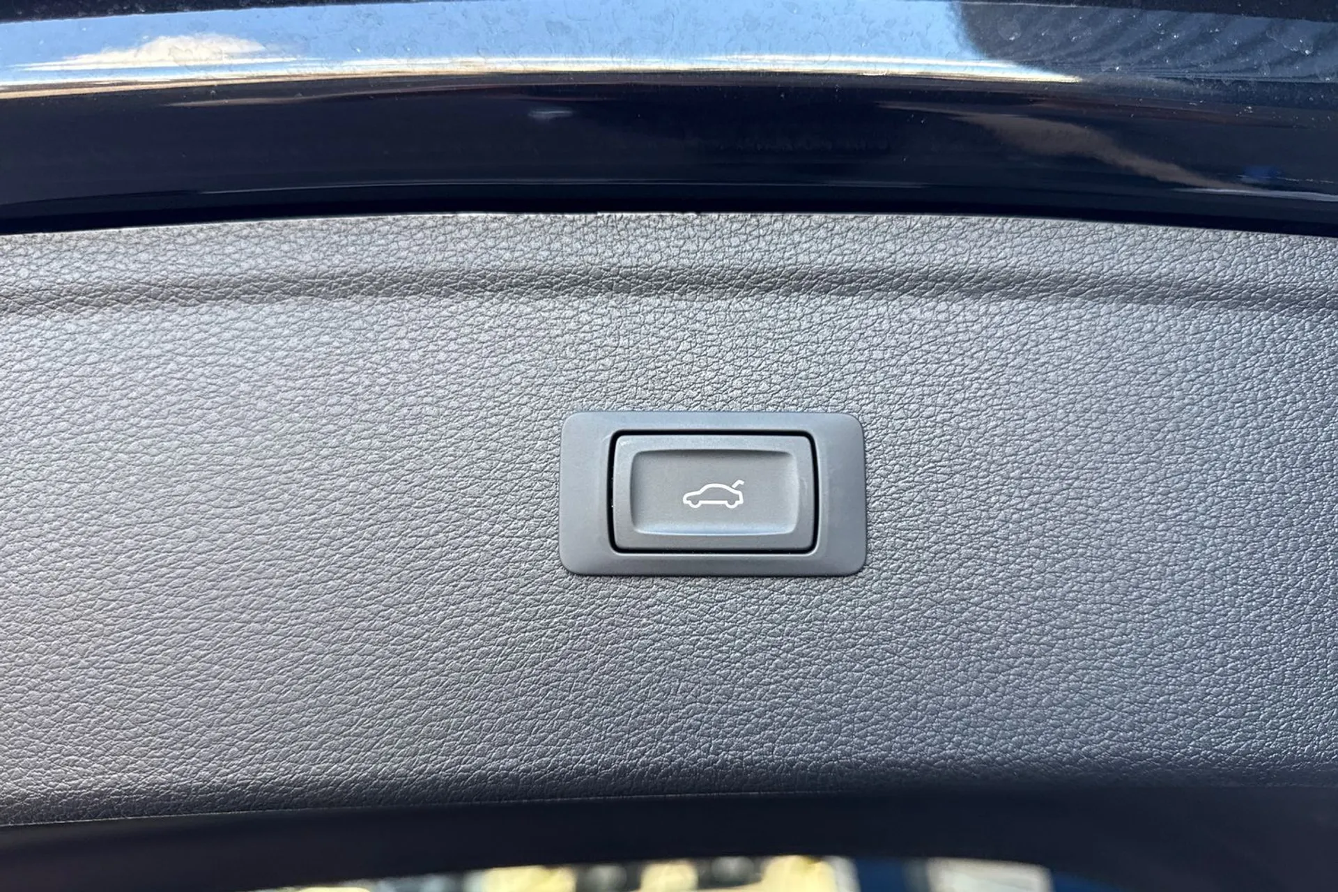 Audi Q5 thumbnail image number 19