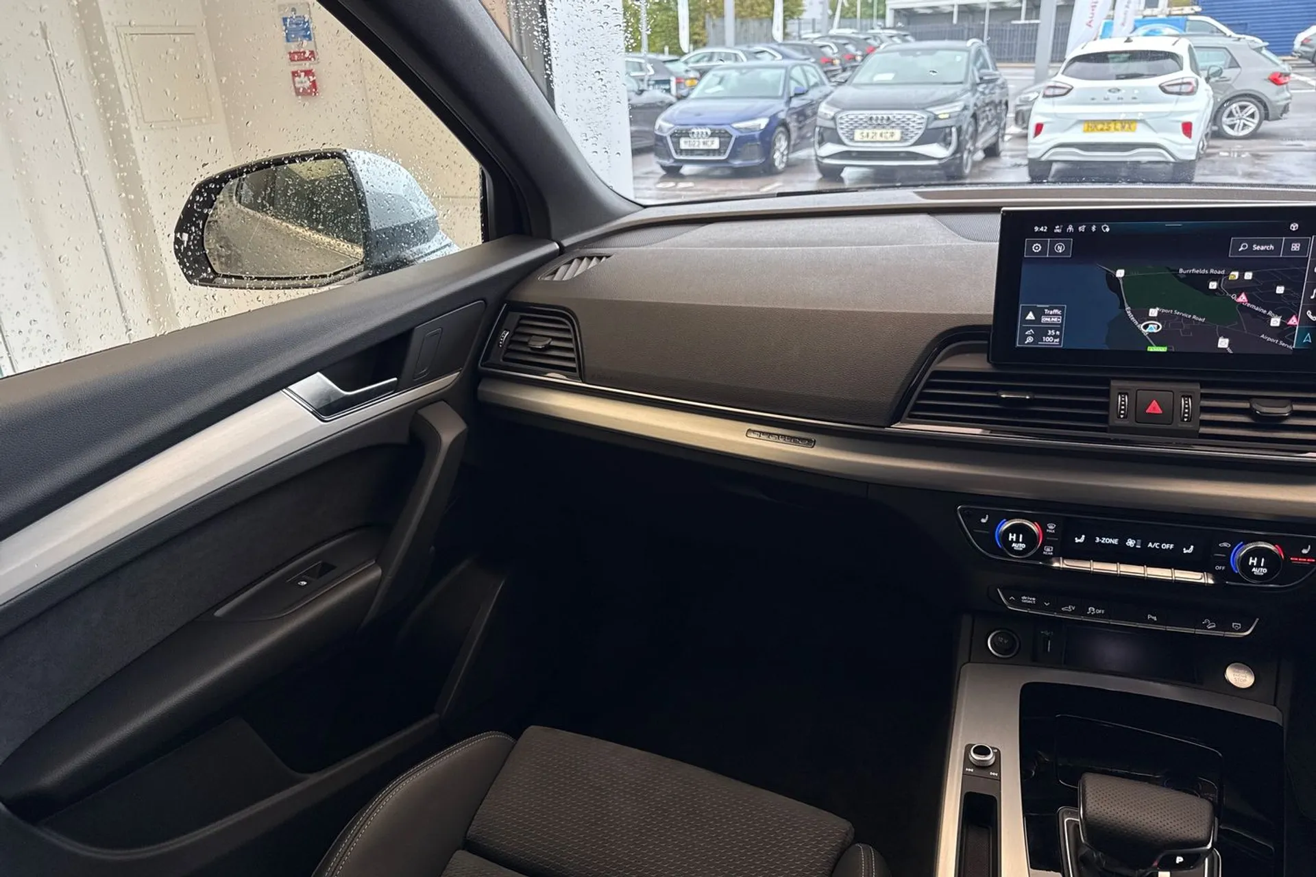 Audi Q5 thumbnail image number 32