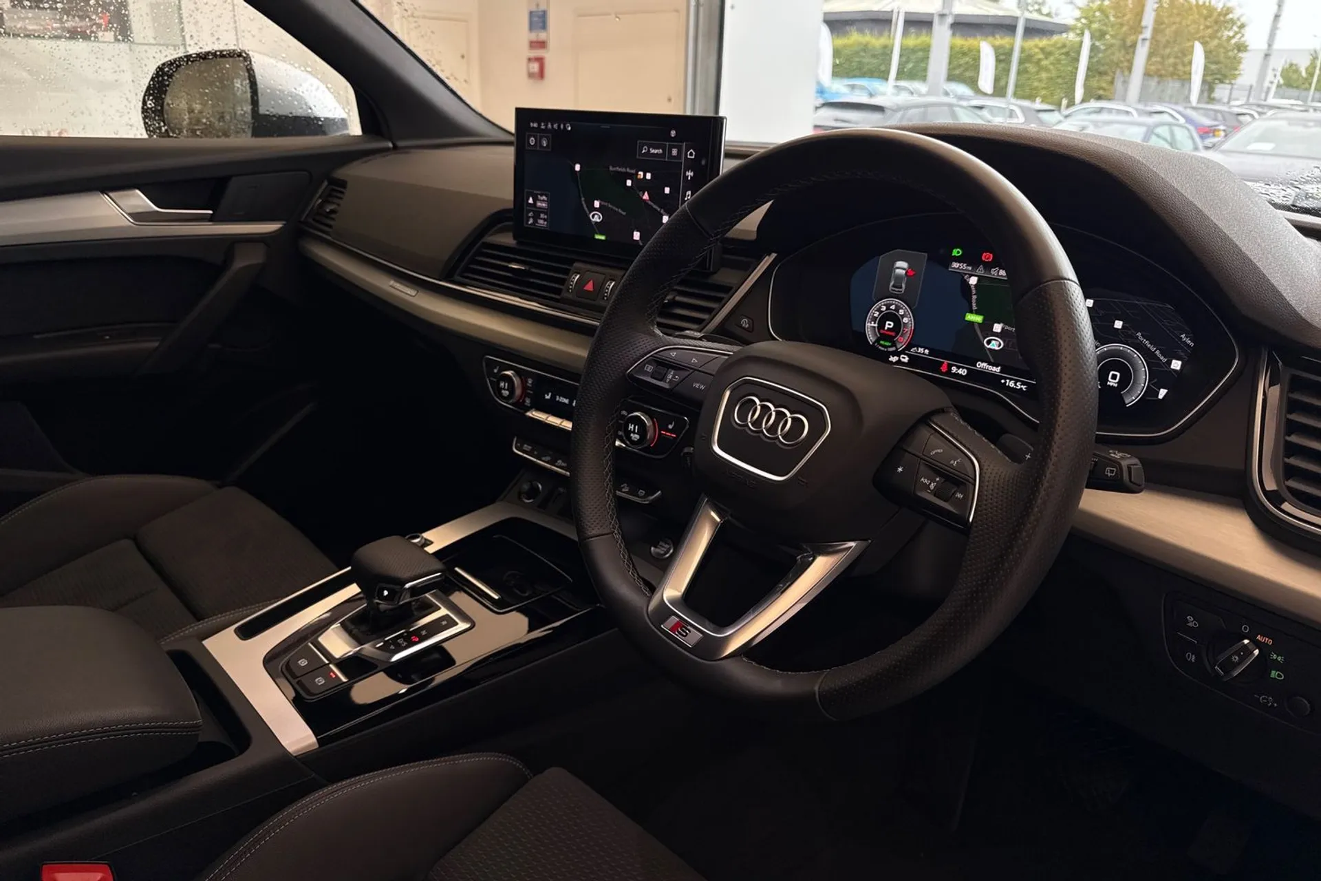 Audi Q5 thumbnail image number 25