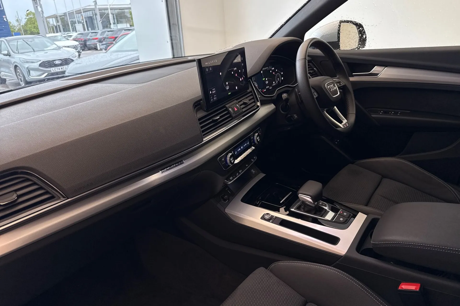 Audi Q5 thumbnail image number 27