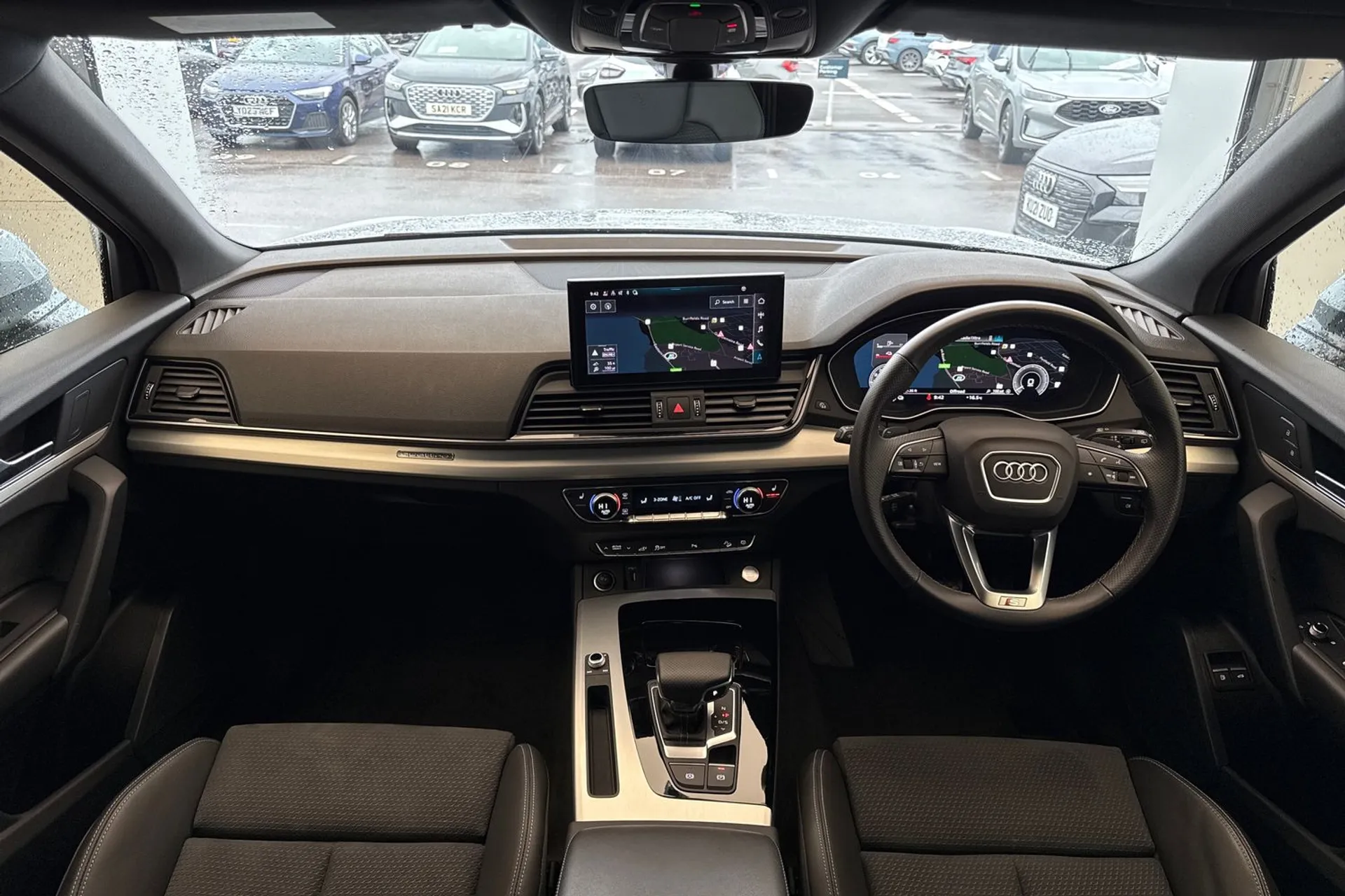 Audi Q5 thumbnail image number 3