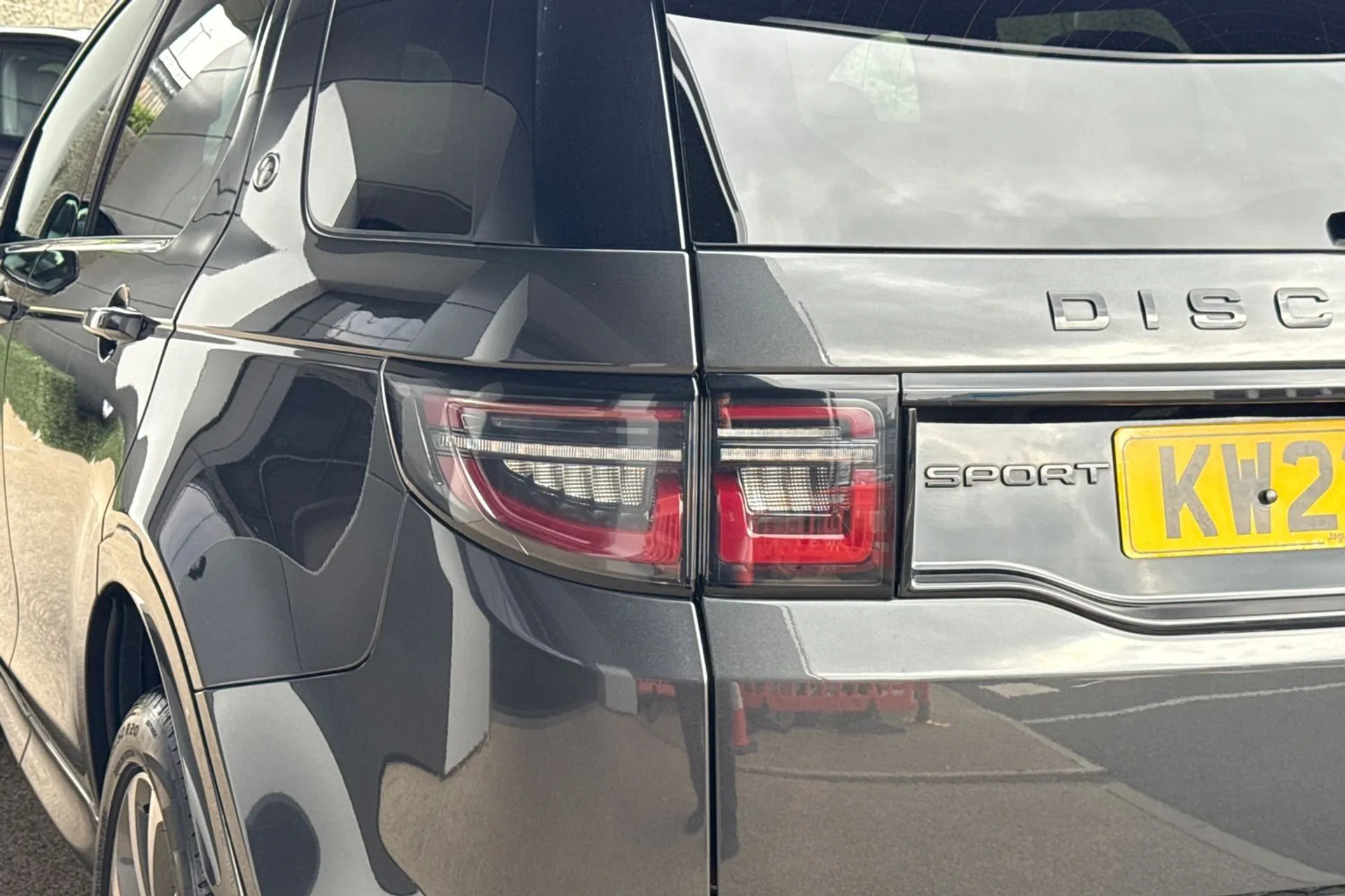 LAND ROVER DISCOVERY SPORT thumbnail image number 27