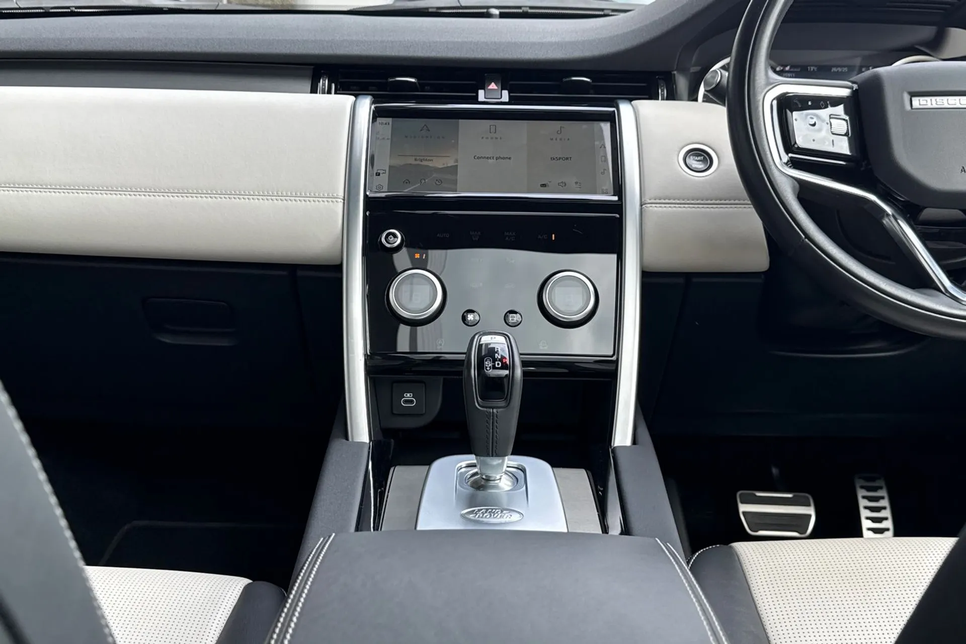 LAND ROVER DISCOVERY SPORT thumbnail image number 45