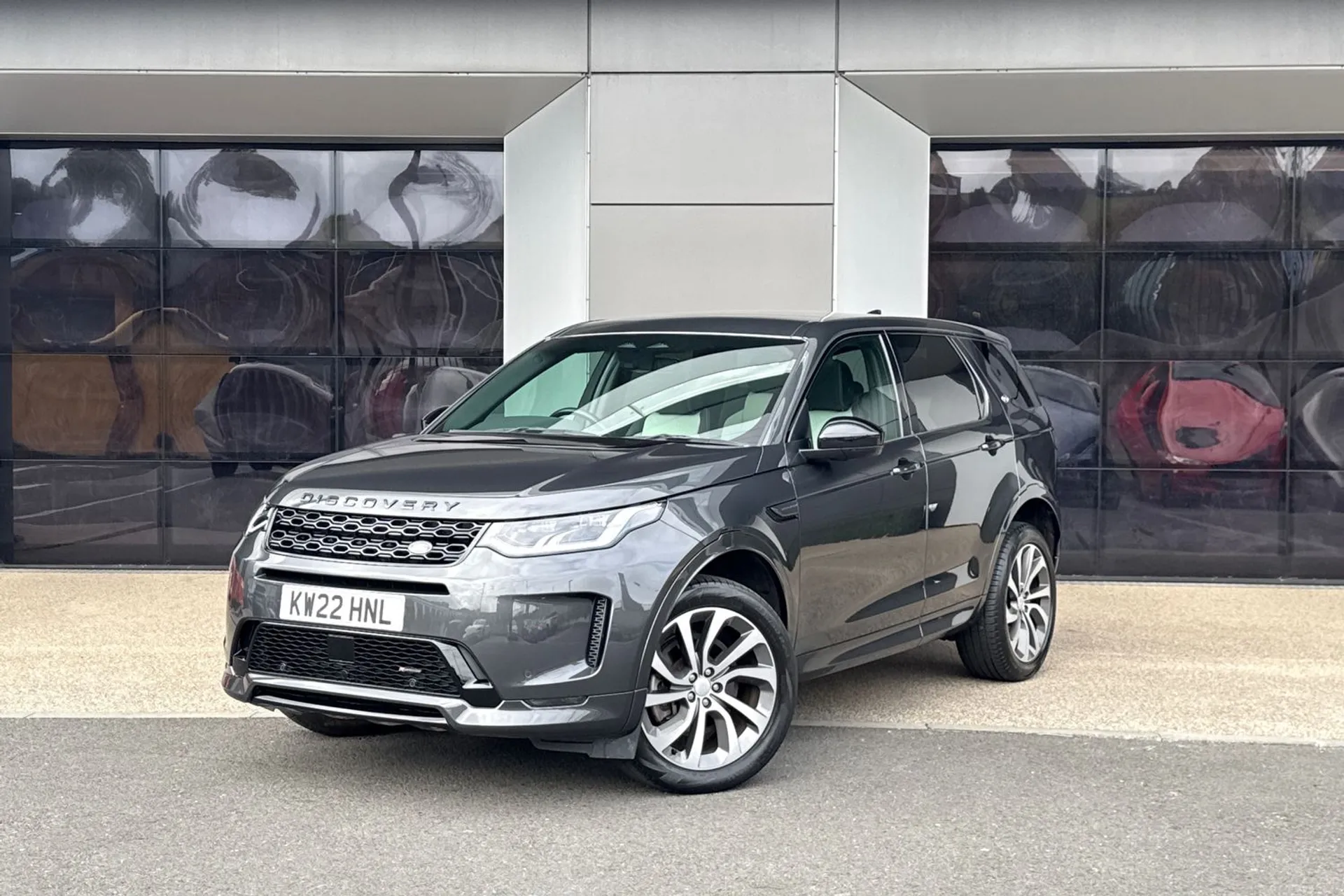 LAND ROVER DISCOVERY SPORT thumbnail image number 13