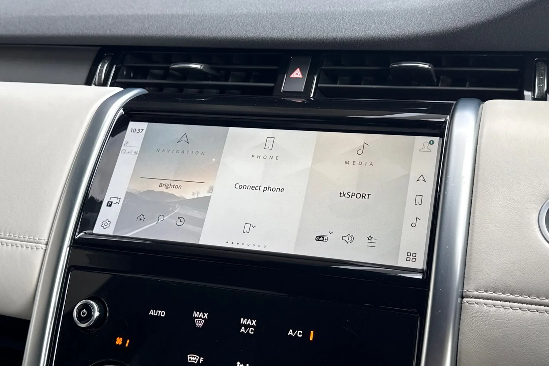 LAND ROVER DISCOVERY SPORT thumbnail image number 56