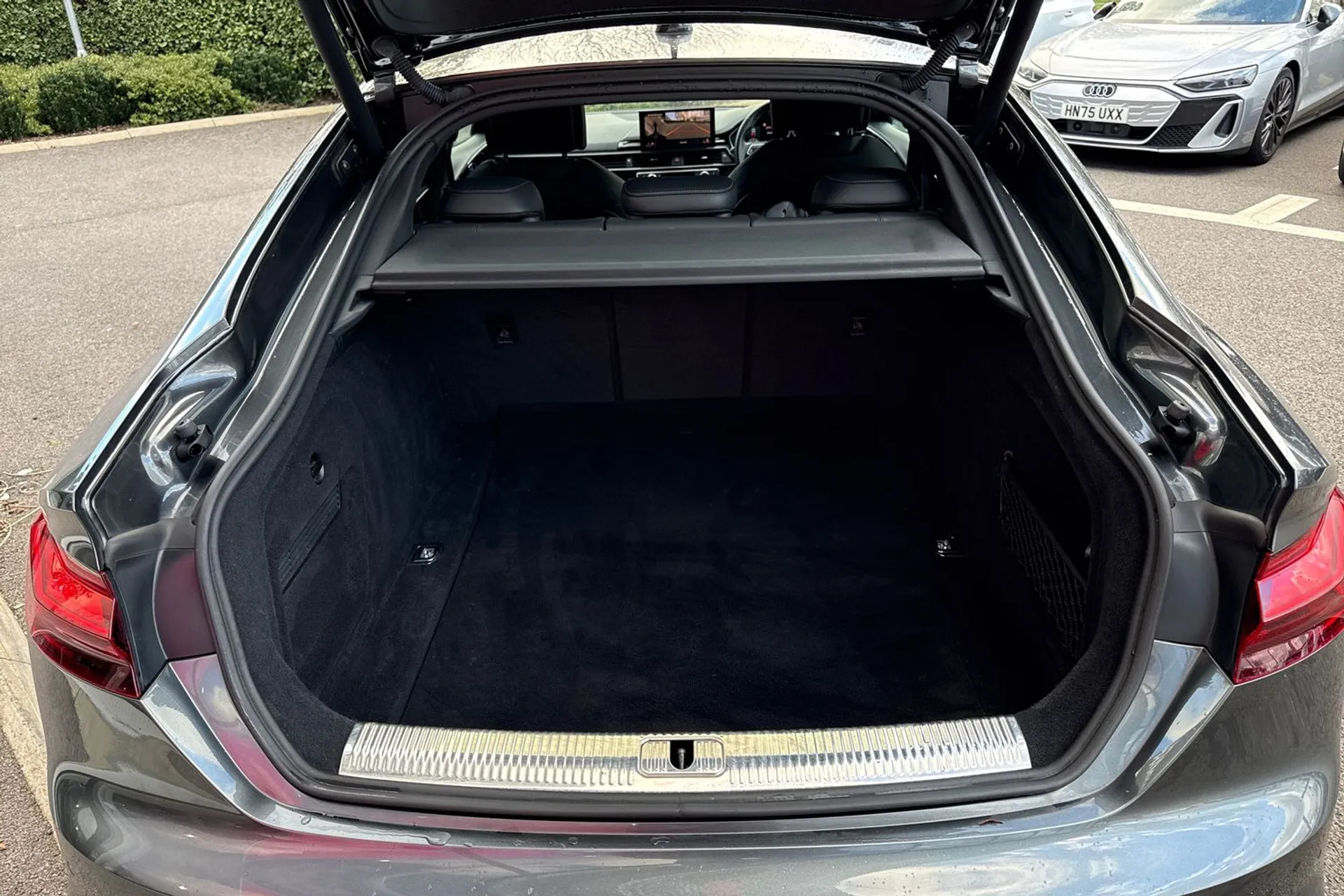 Audi A5 thumbnail image number 35