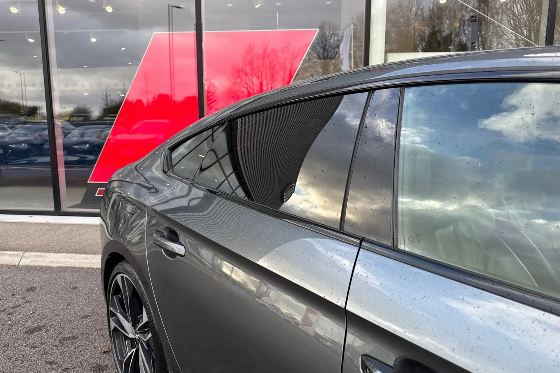 Audi A5 thumbnail image number 23