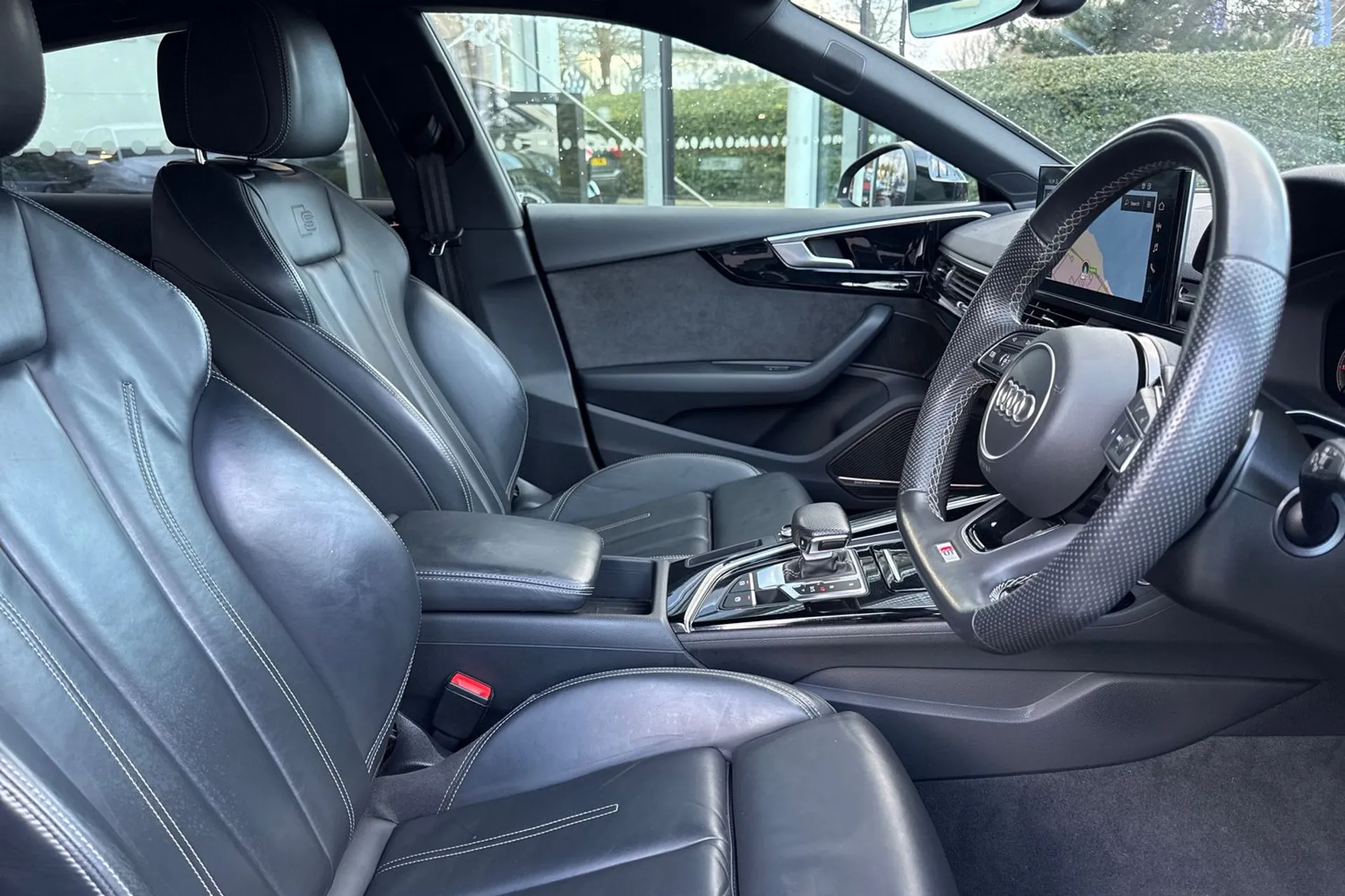 Audi A5 thumbnail image number 44