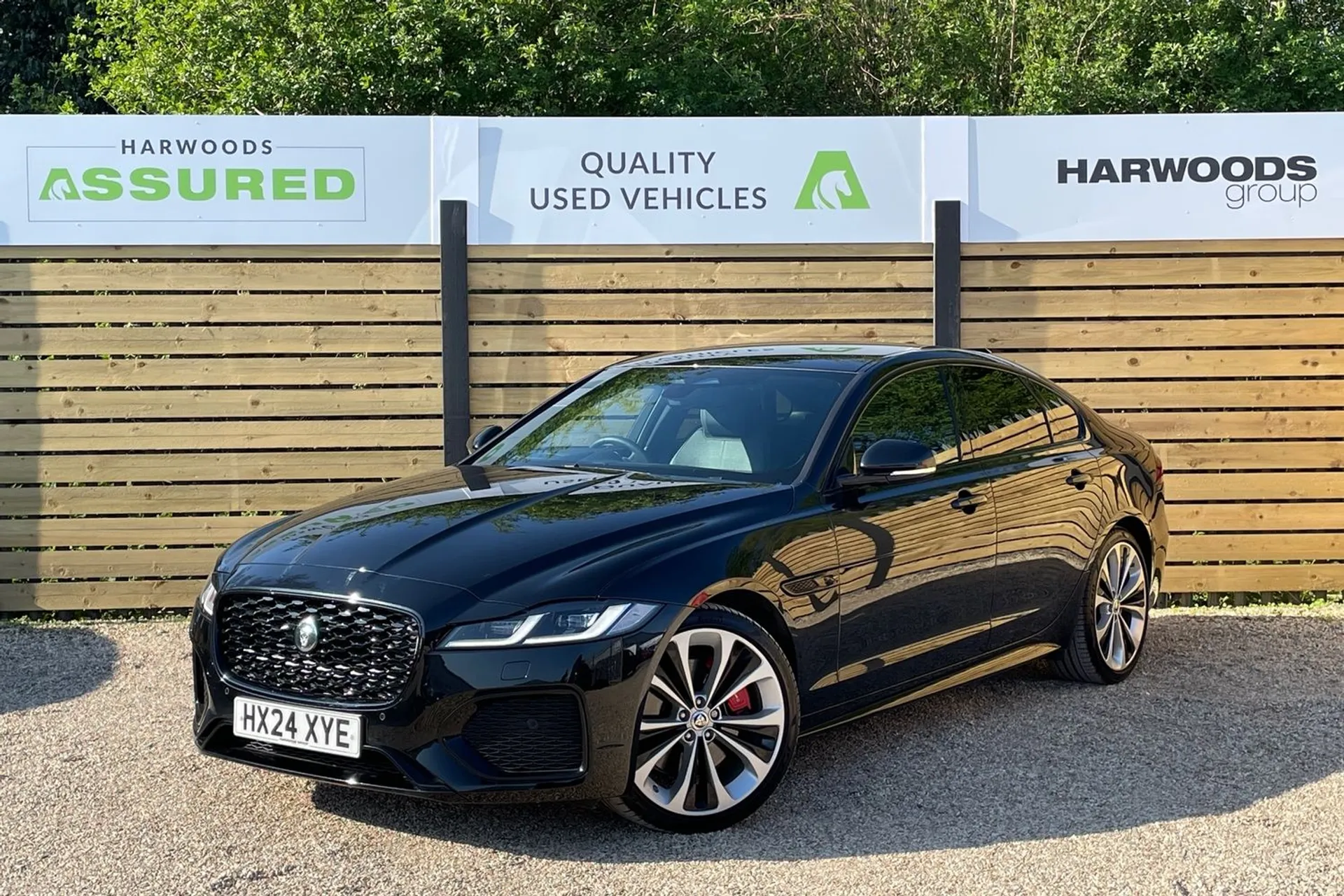 Jaguar XF thumbnail image number 13