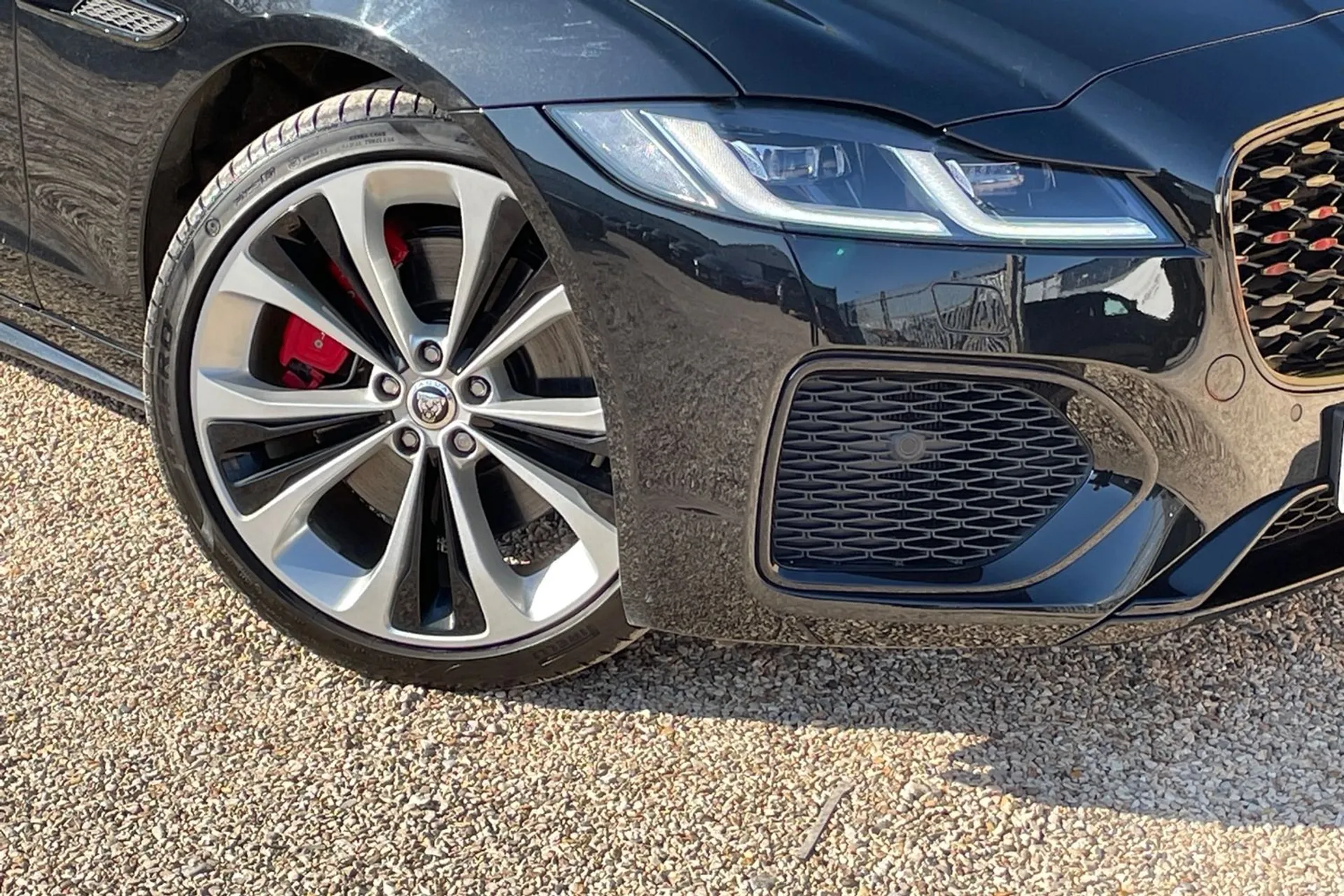 Jaguar XF thumbnail image number 8