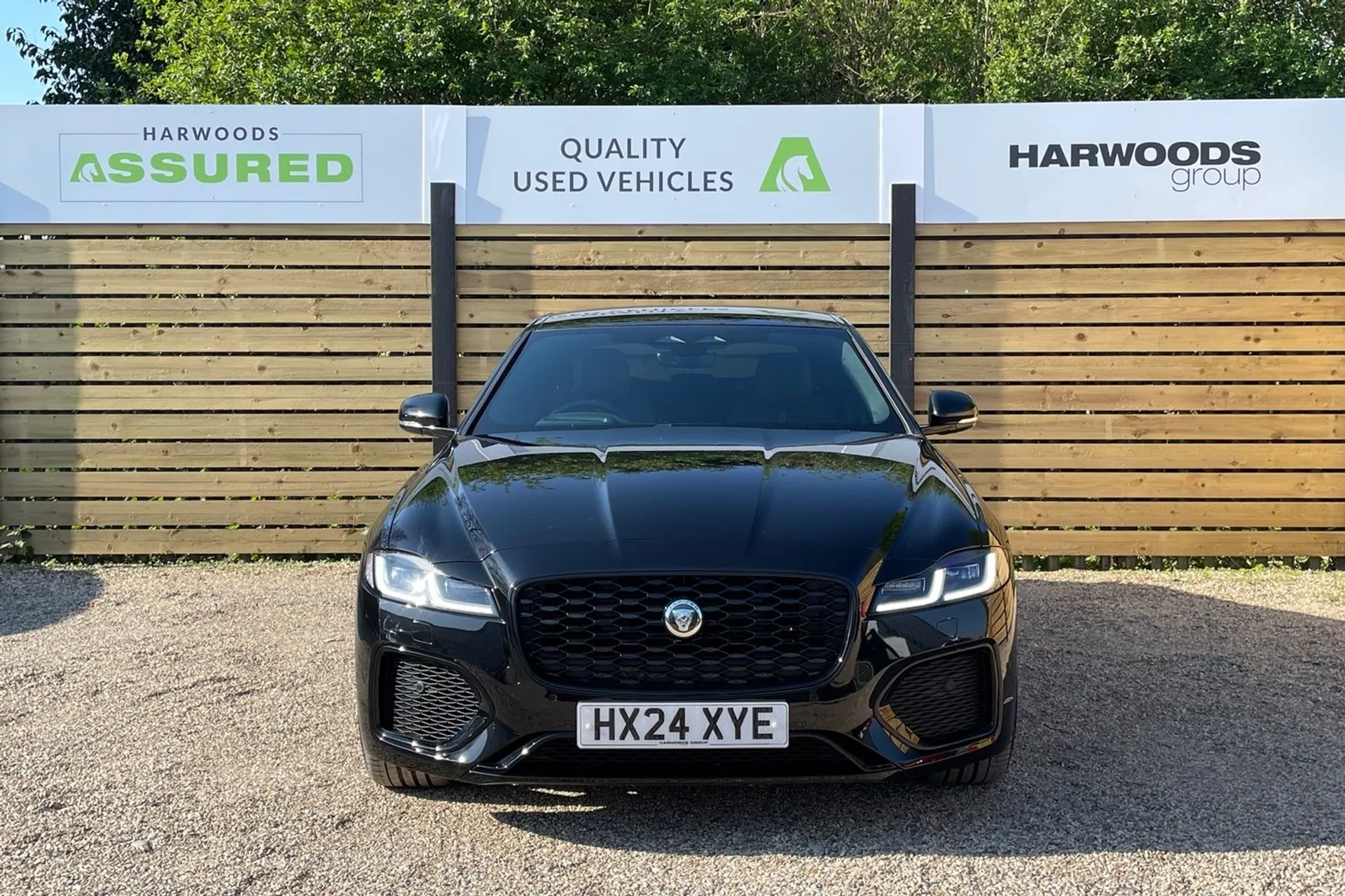 Jaguar XF thumbnail image number 14
