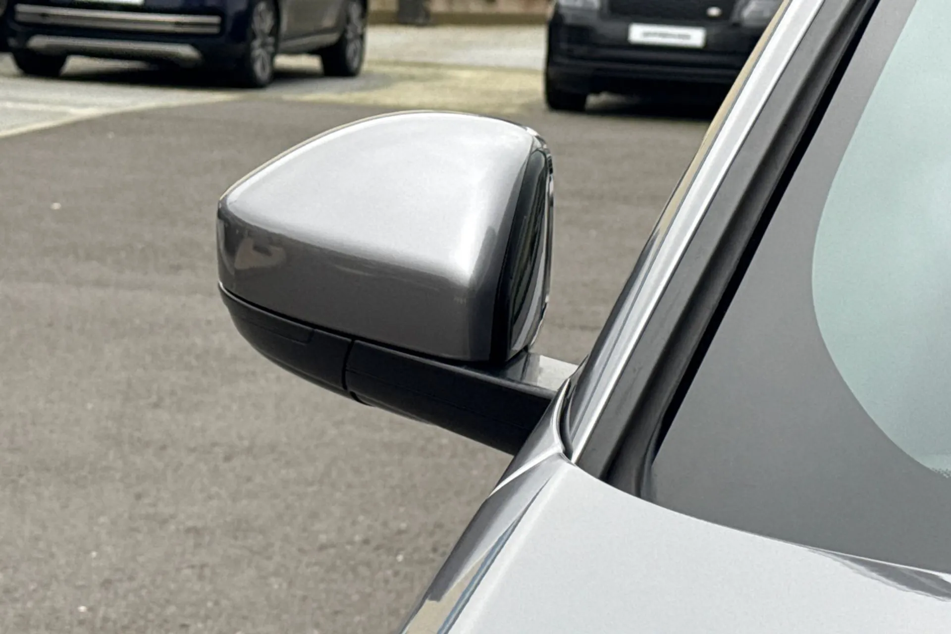 LAND ROVER DISCOVERY SPORT thumbnail image number 26