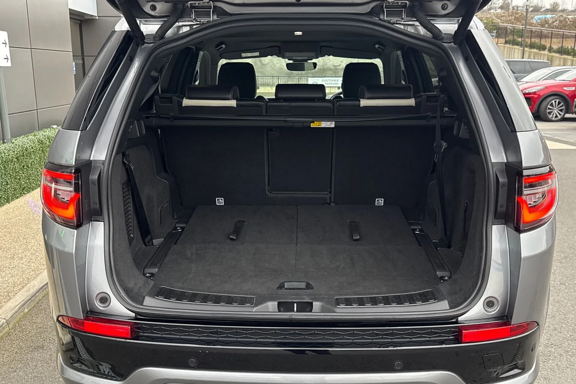 LAND ROVER DISCOVERY SPORT thumbnail image number 31