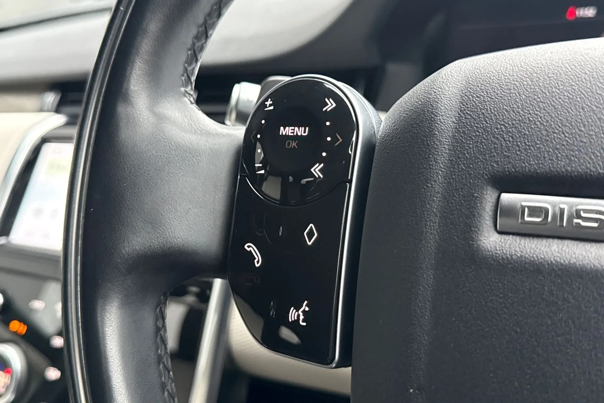 LAND ROVER DISCOVERY SPORT thumbnail image number 47