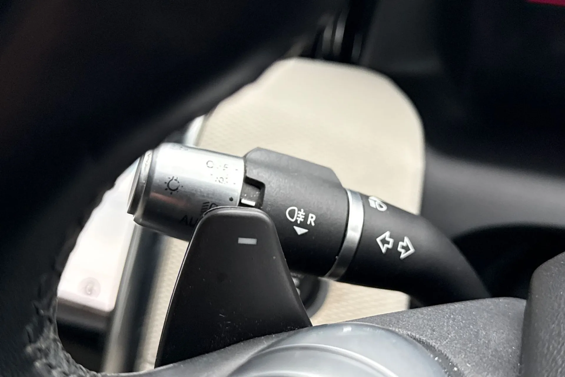 LAND ROVER DISCOVERY SPORT thumbnail image number 59