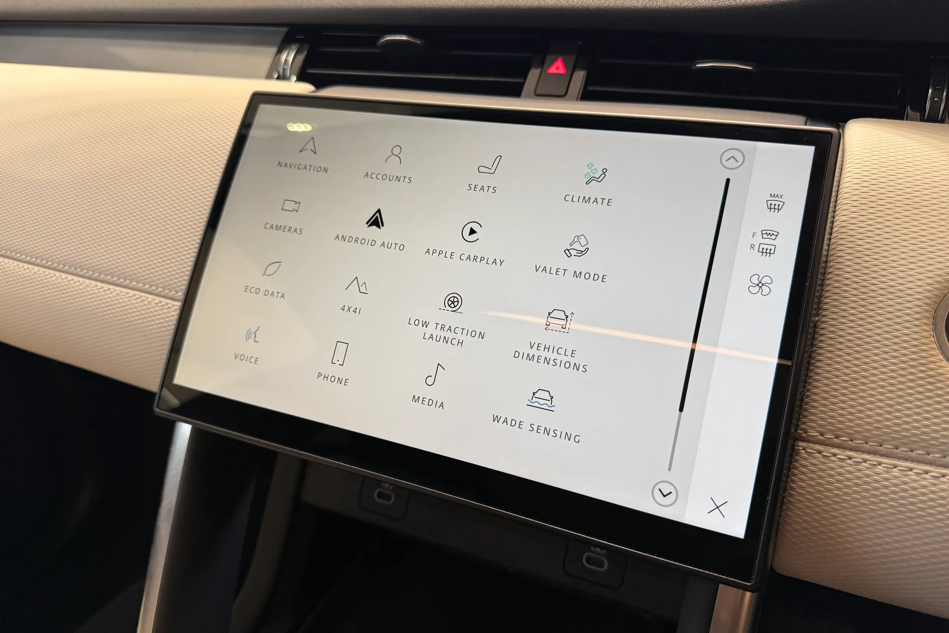 LAND ROVER DISCOVERY SPORT thumbnail image number 50