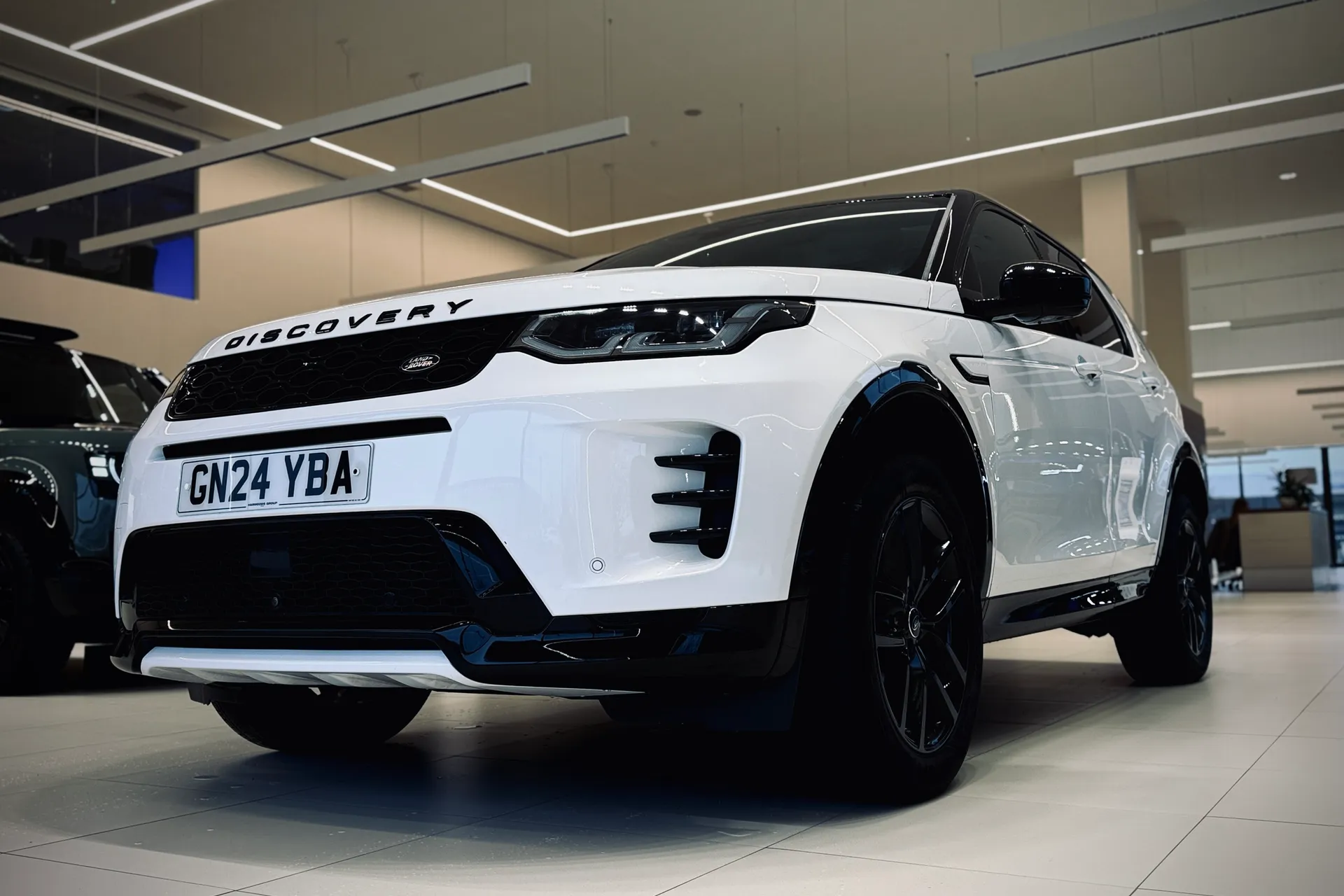 LAND ROVER DISCOVERY SPORT thumbnail image number 18