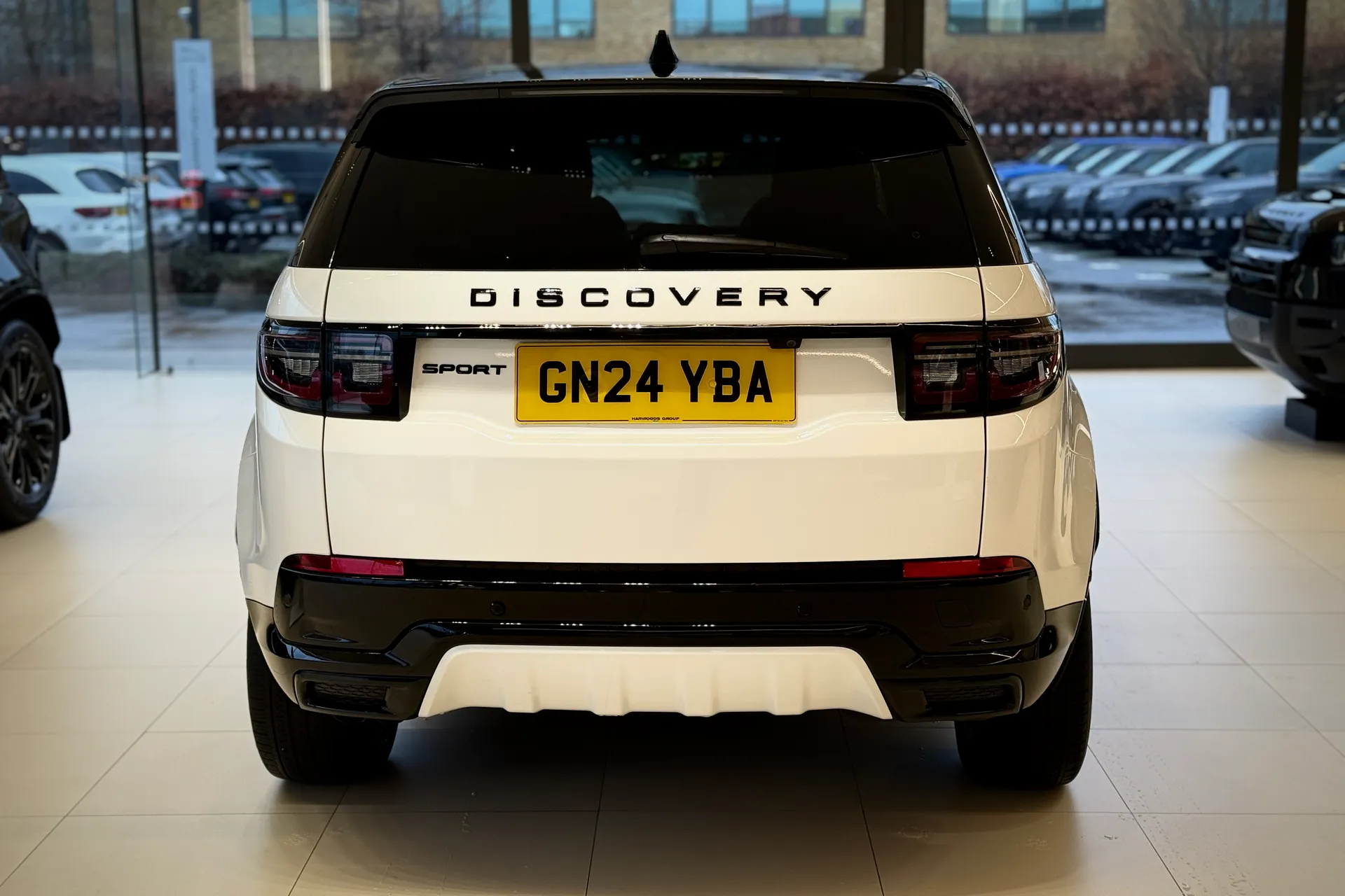LAND ROVER DISCOVERY SPORT thumbnail image number 13