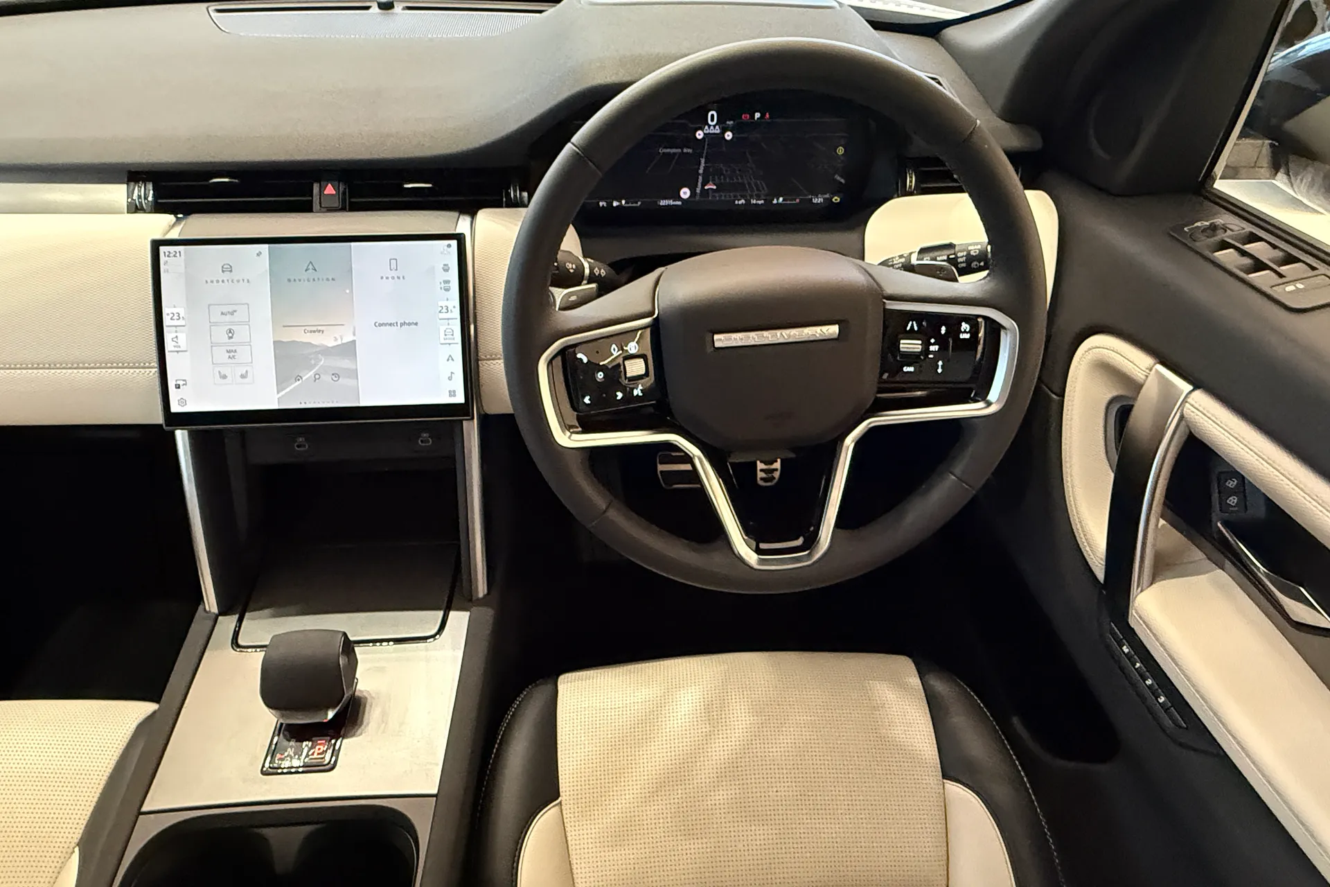 LAND ROVER DISCOVERY SPORT thumbnail image number 27