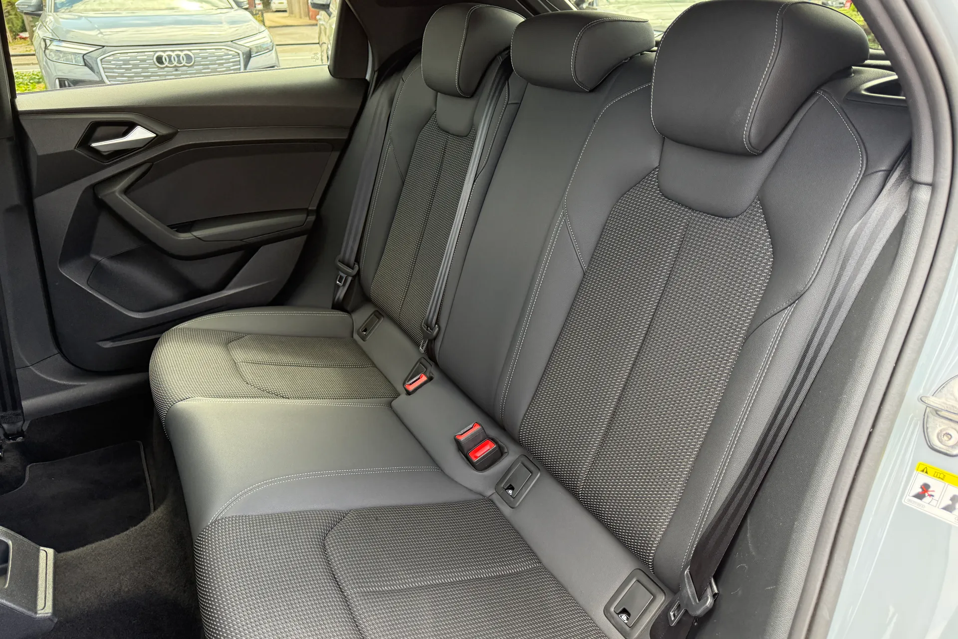 Audi A1 thumbnail image number 38