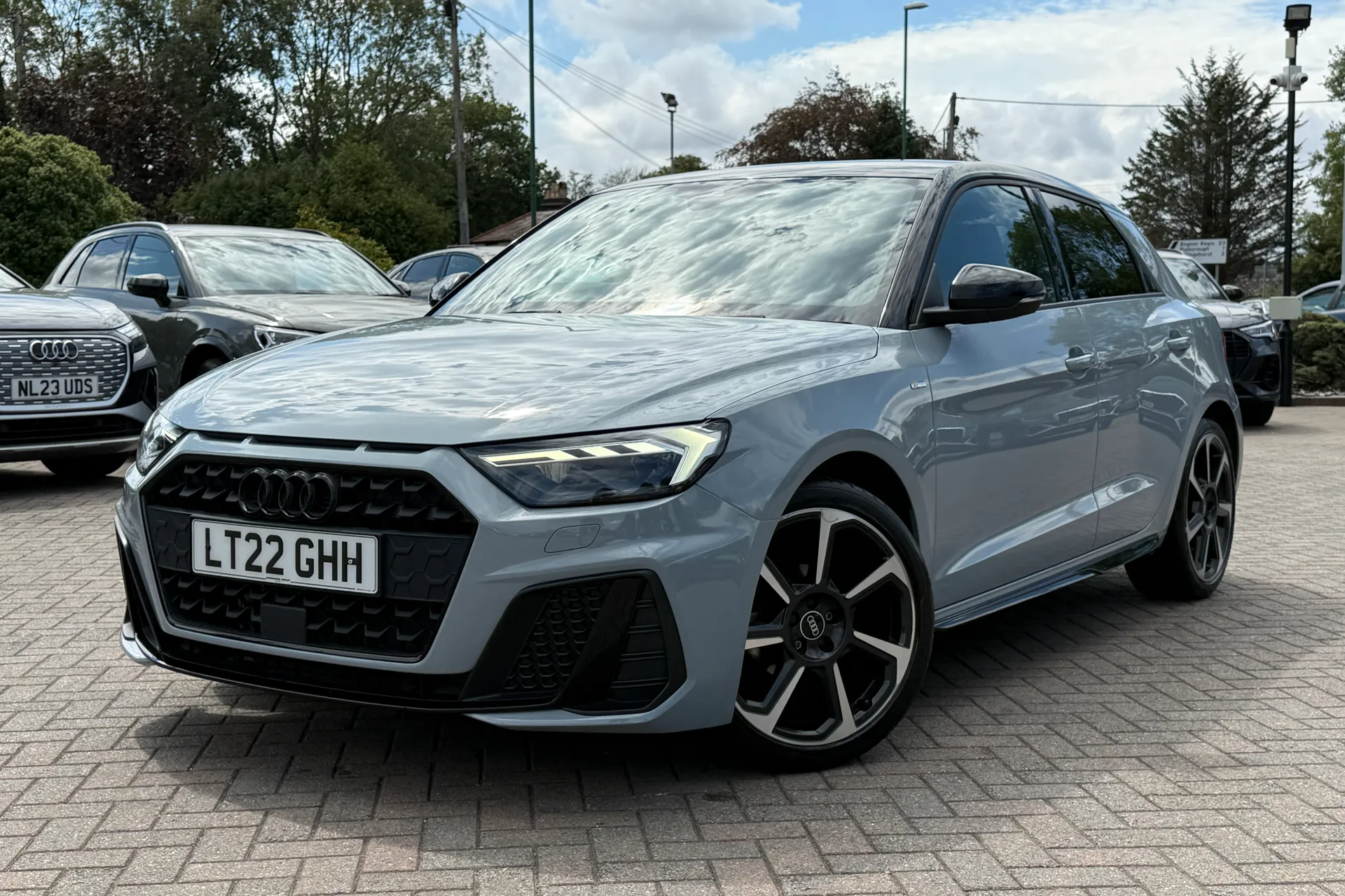 Audi A1 thumbnail image number 23