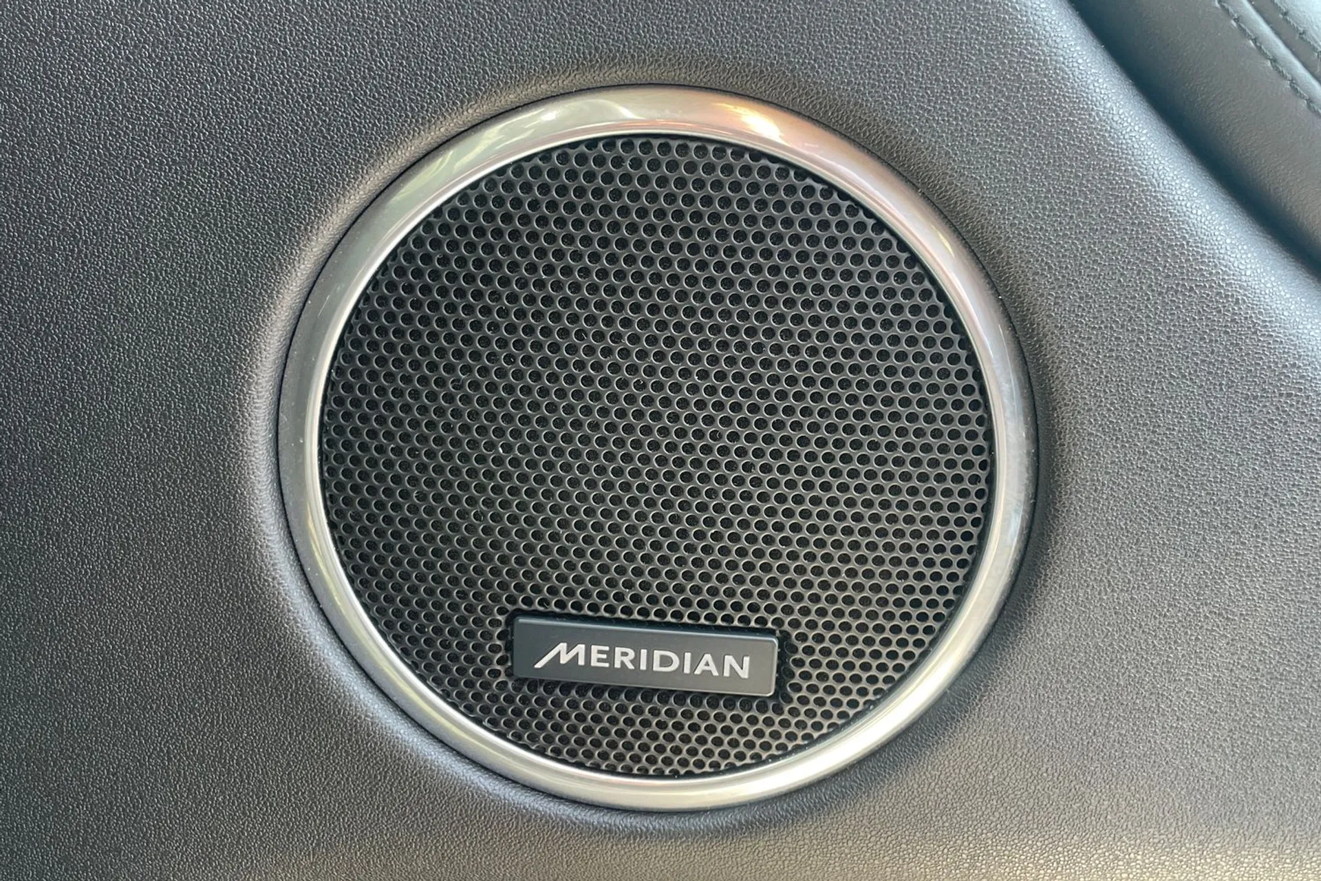 LAND ROVER DISCOVERY SPORT thumbnail image number 34