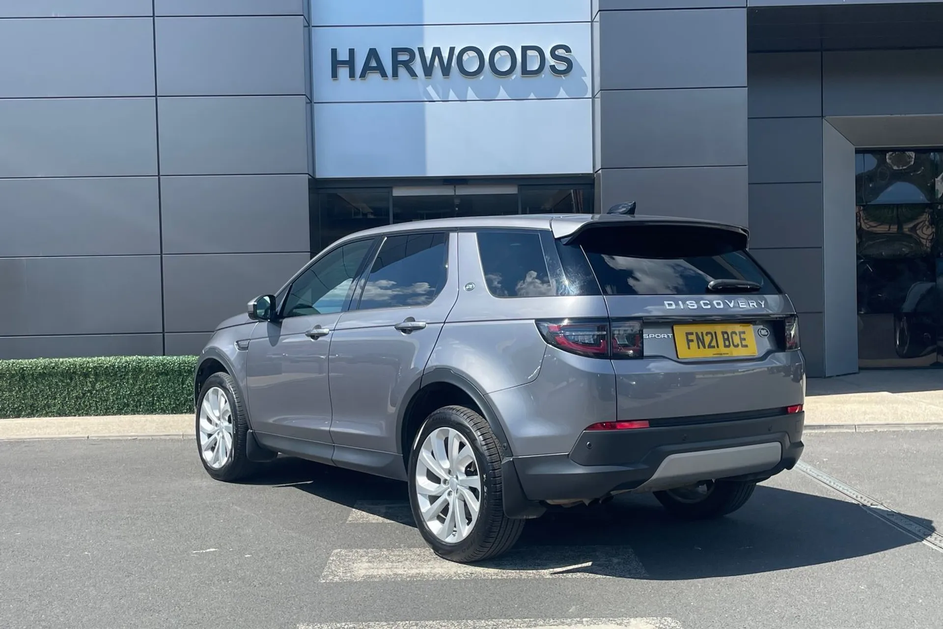 LAND ROVER DISCOVERY SPORT thumbnail image number 12